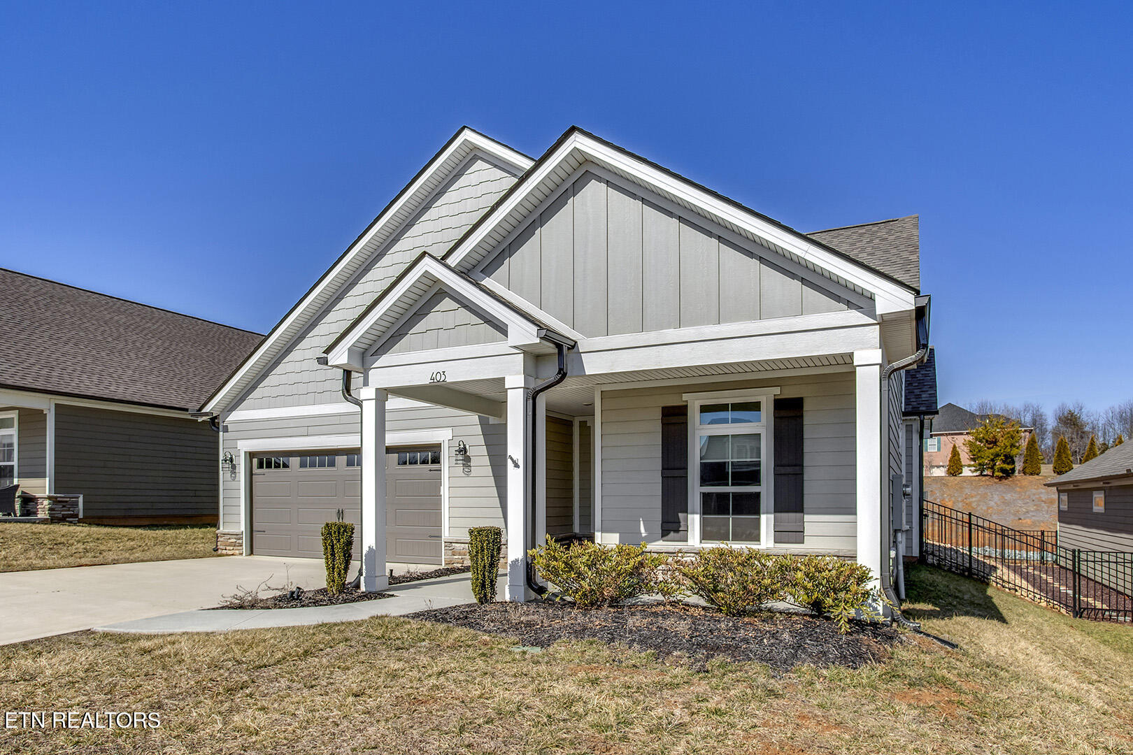 403 Sycamore Place Loudon TN 37774