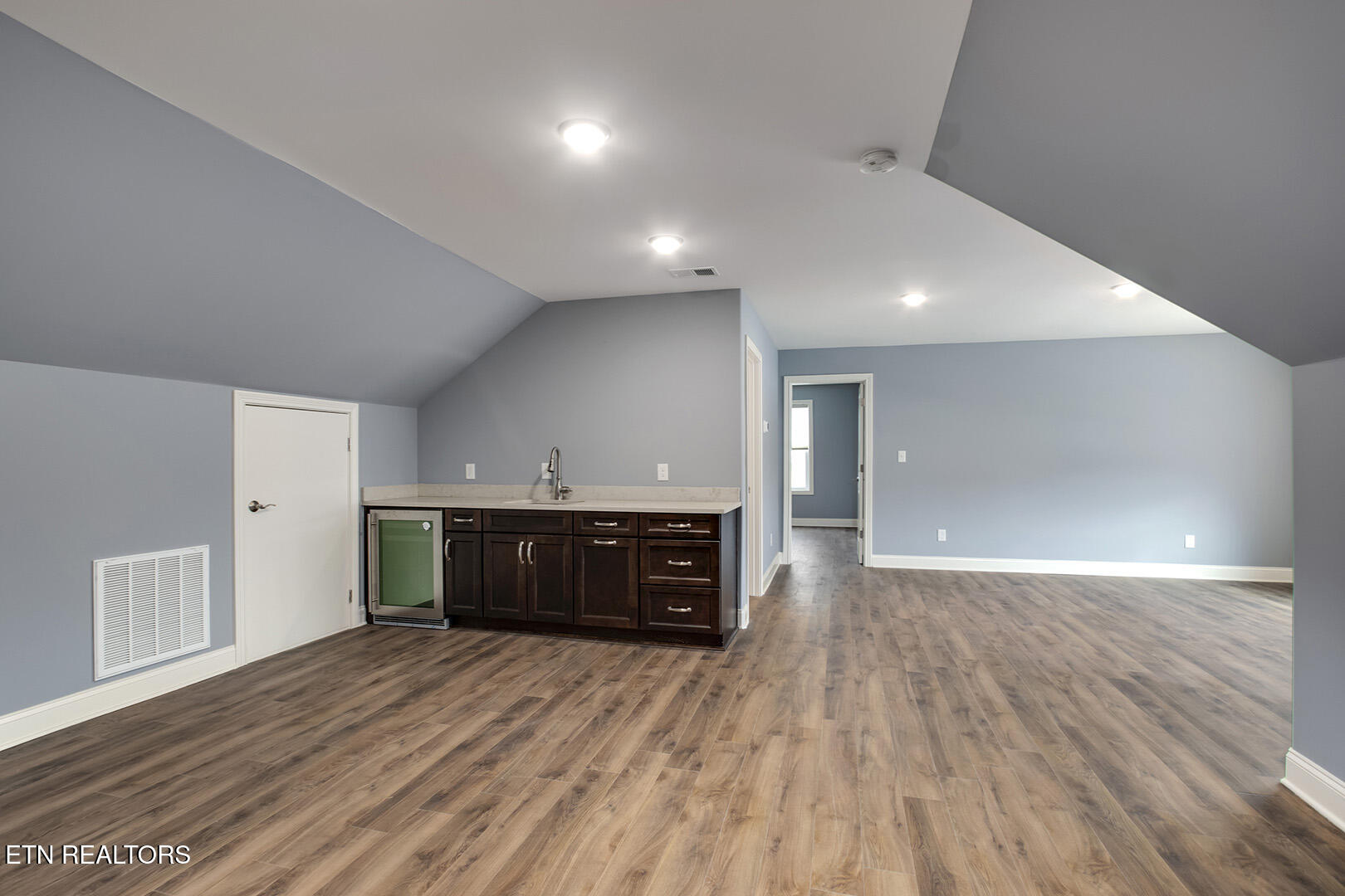 403 Sycamore Place Loudon TN 37774
