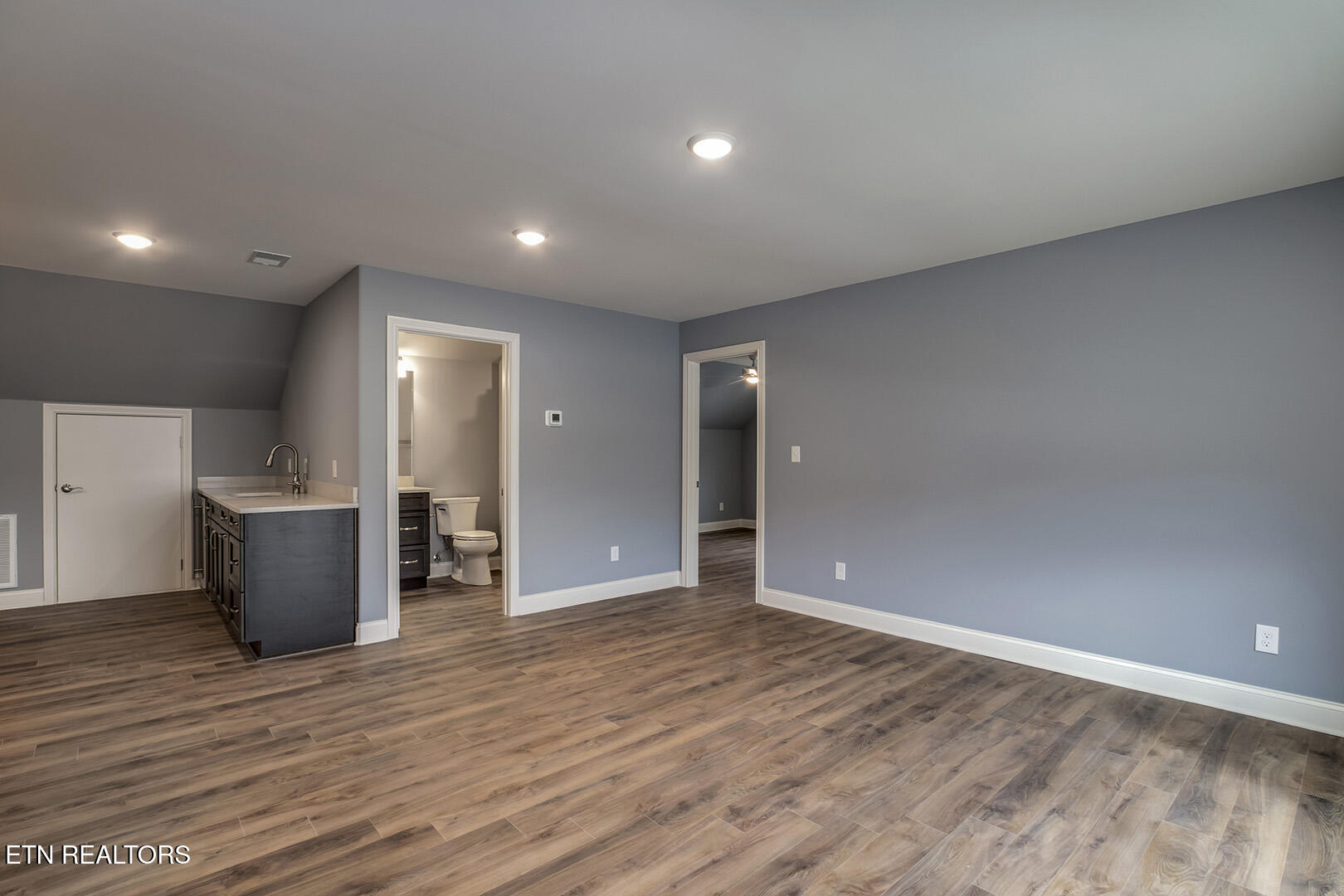 403 Sycamore Place Loudon TN 37774