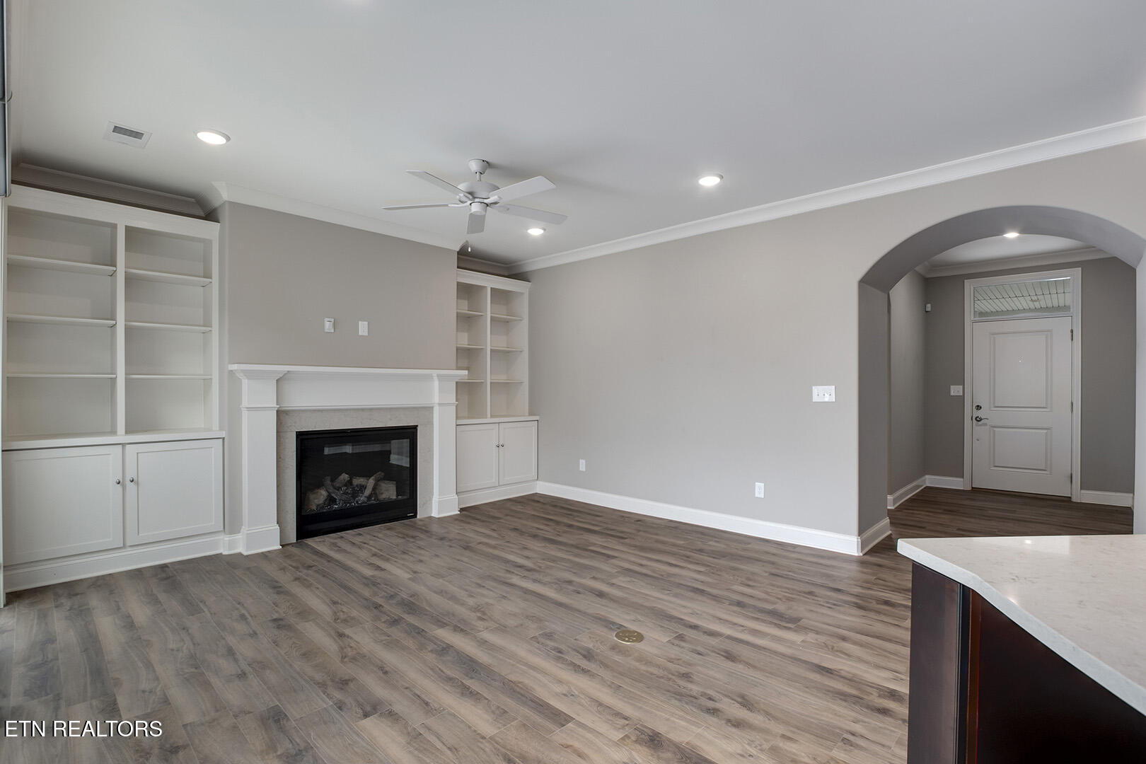 403 Sycamore Place Loudon TN 37774