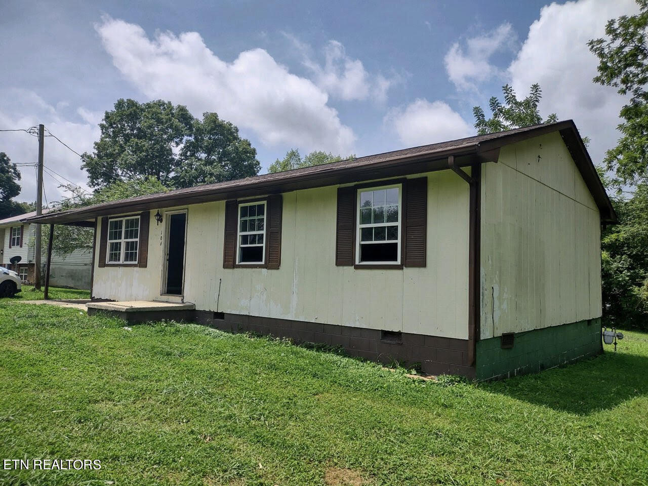 106 Matt Edmond Road Wartburg TN 37887