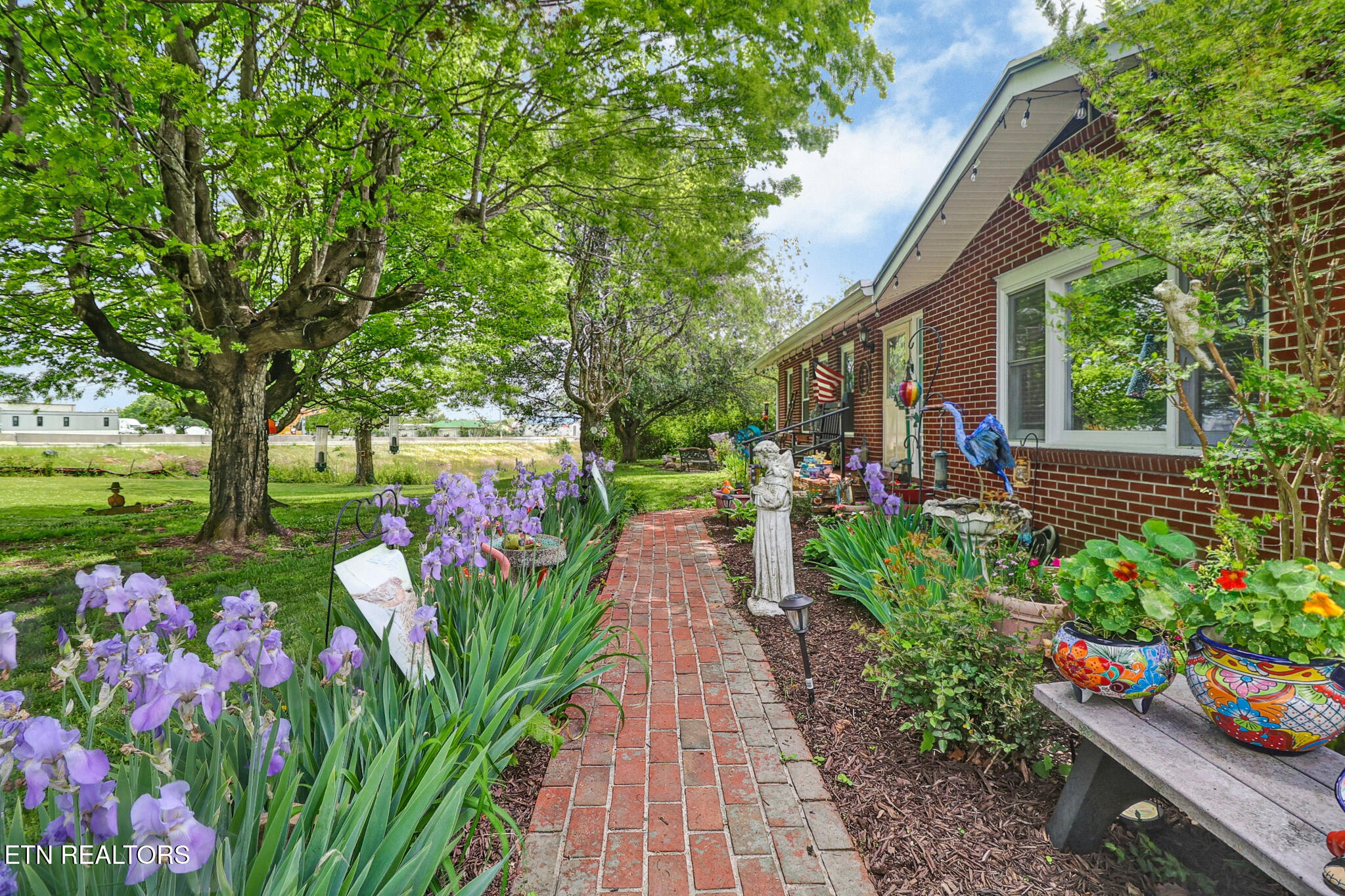 5247 U.s. 127 Crossville TN 38571