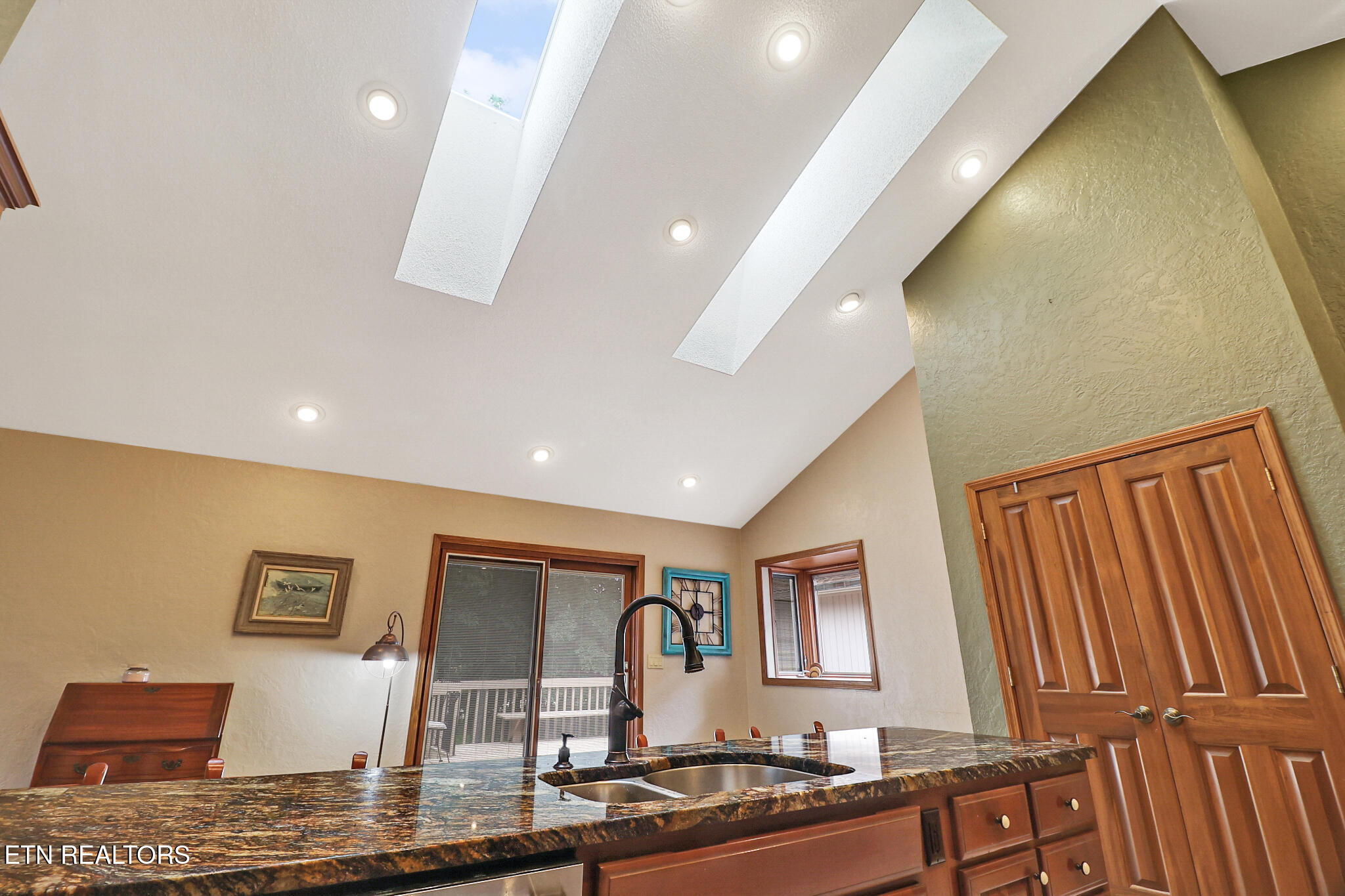 24 Marquette Court Fairfield Glade TN 38558