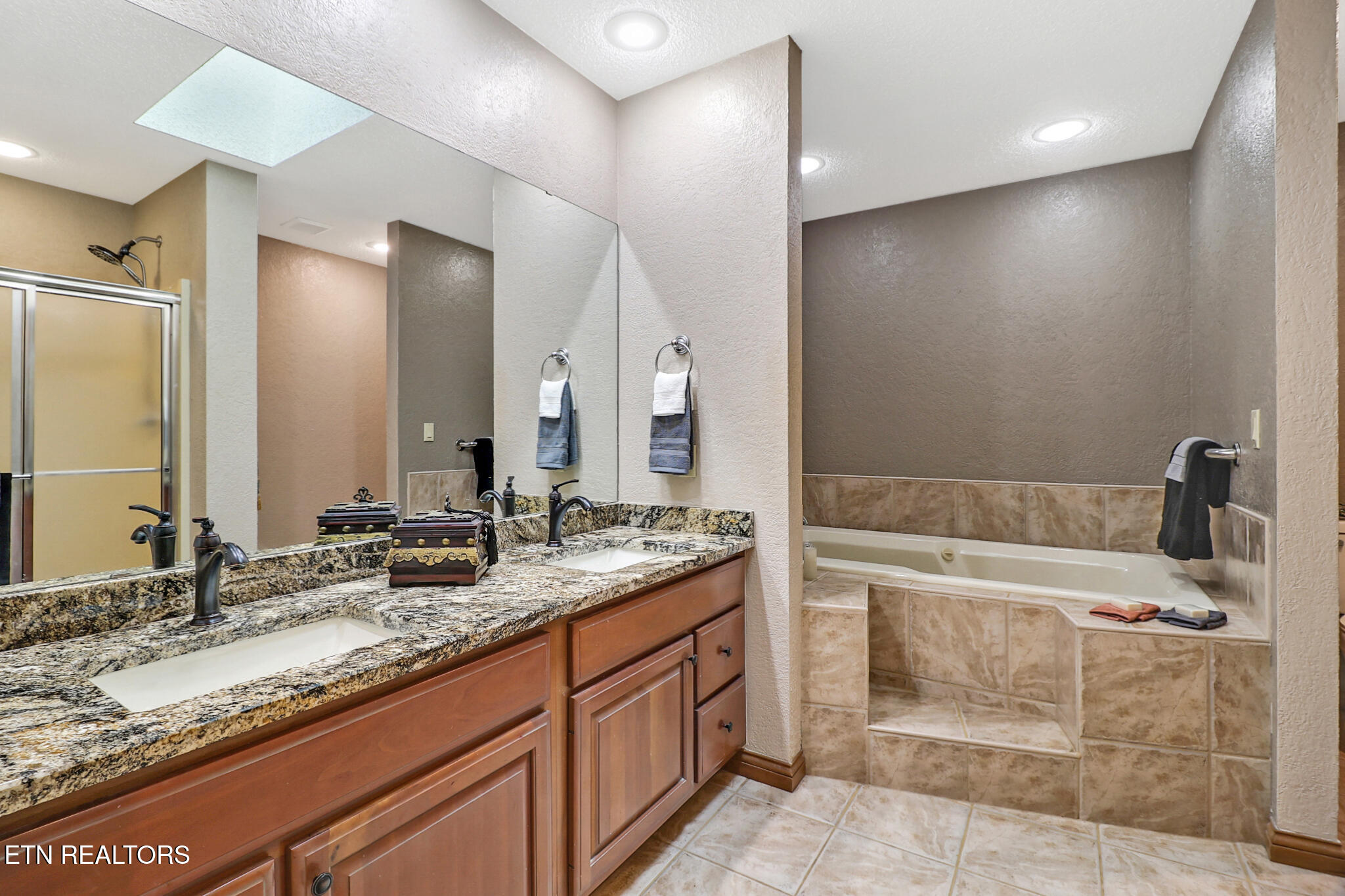 24 Marquette Court Fairfield Glade TN 38558