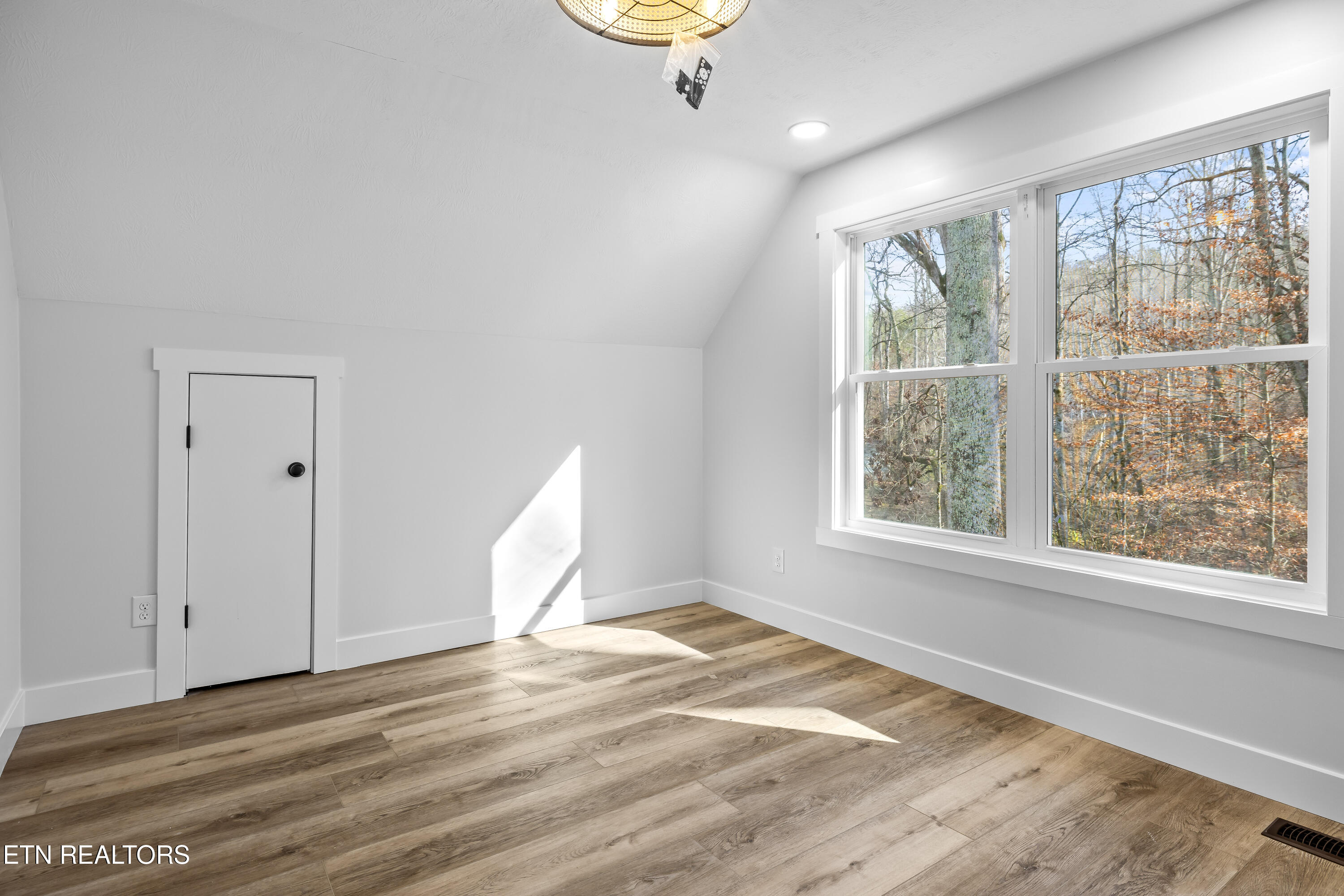 3883 Freels Road Friendsville TN 37737