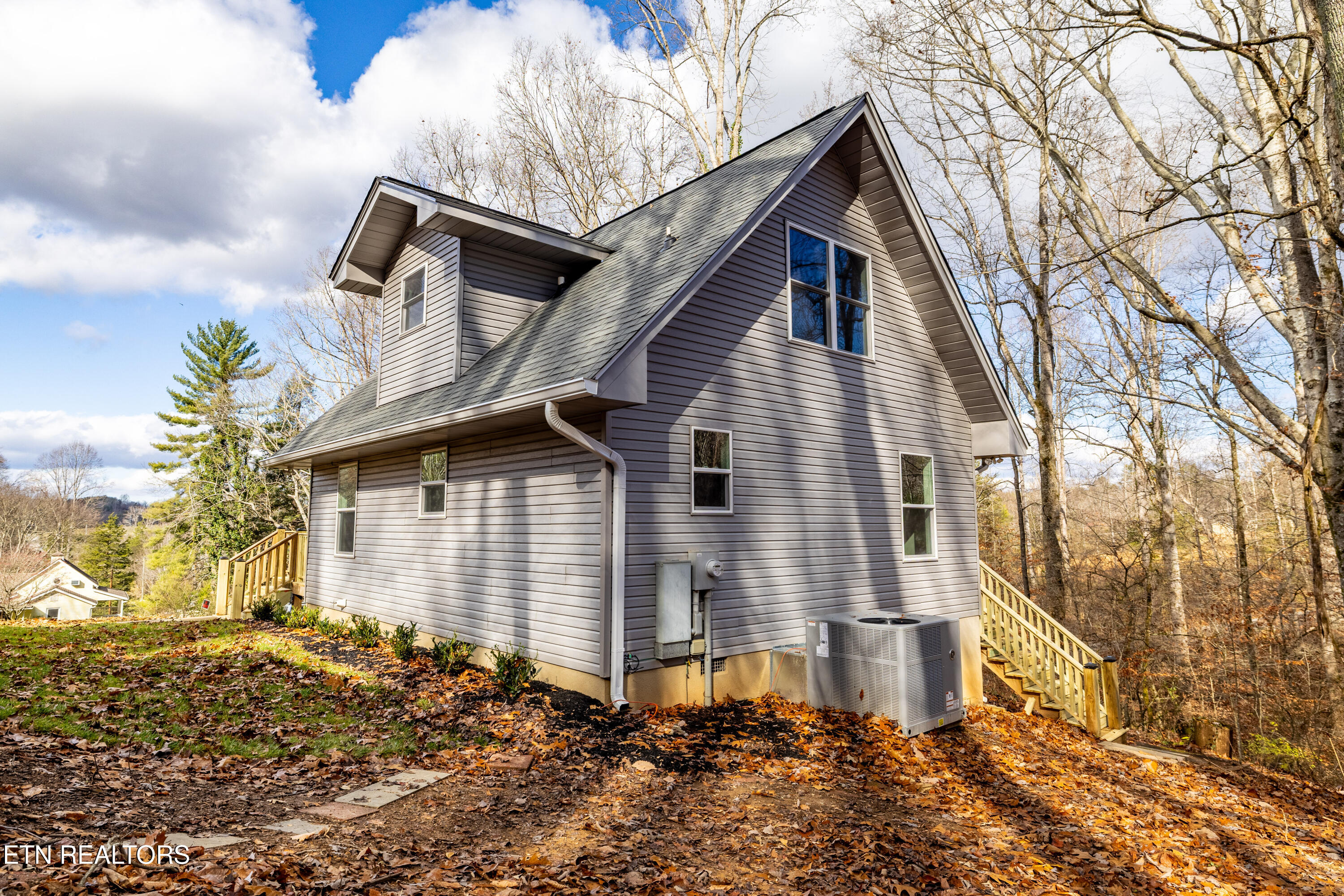 3883 Freels Road Friendsville TN 37737