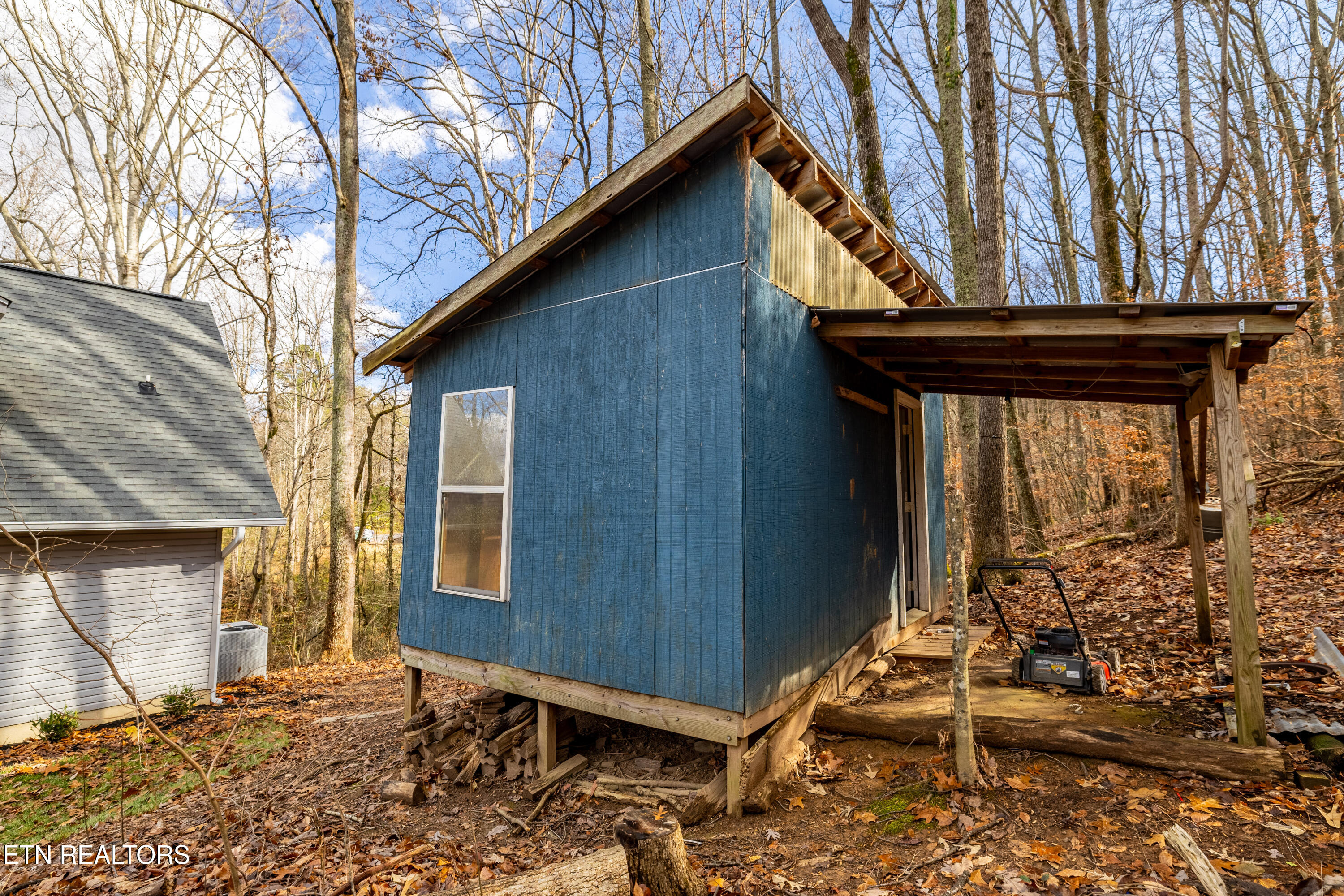 3883 Freels Road Friendsville TN 37737
