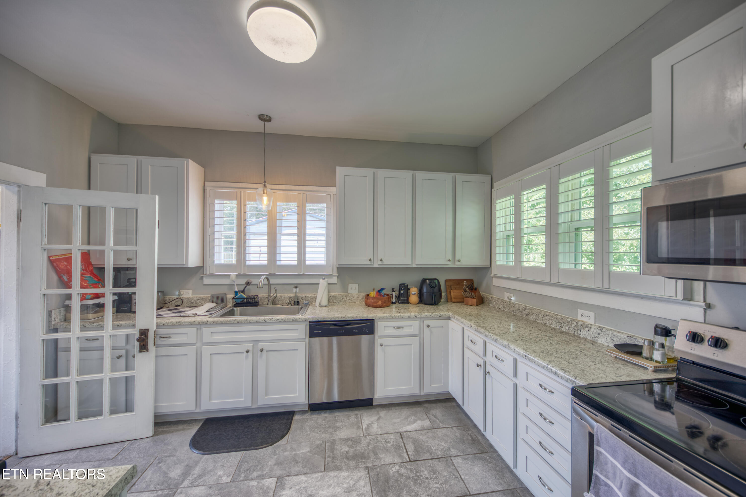 804 Mccaslin Avenue Sweetwater TN 37874