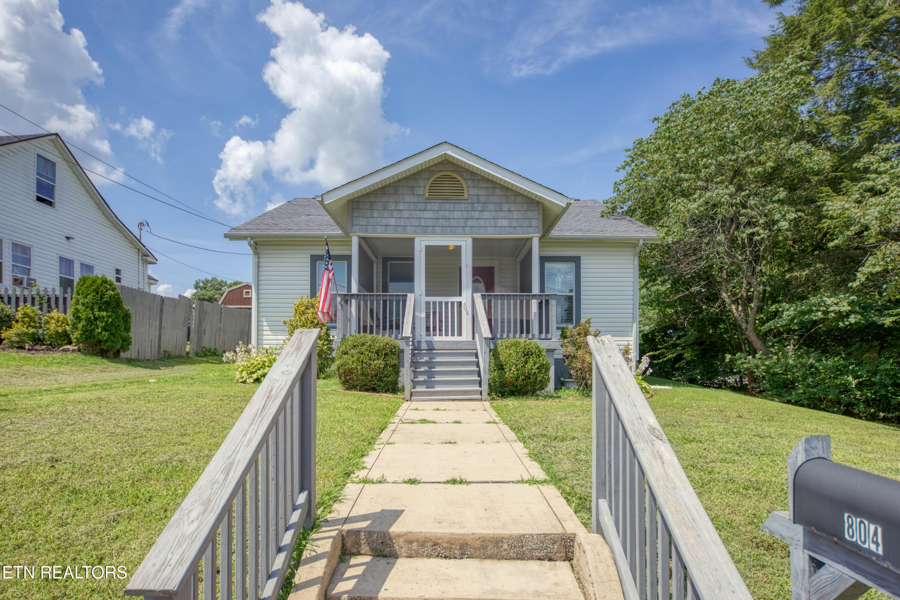 804 Mccaslin Avenue Sweetwater TN 37874