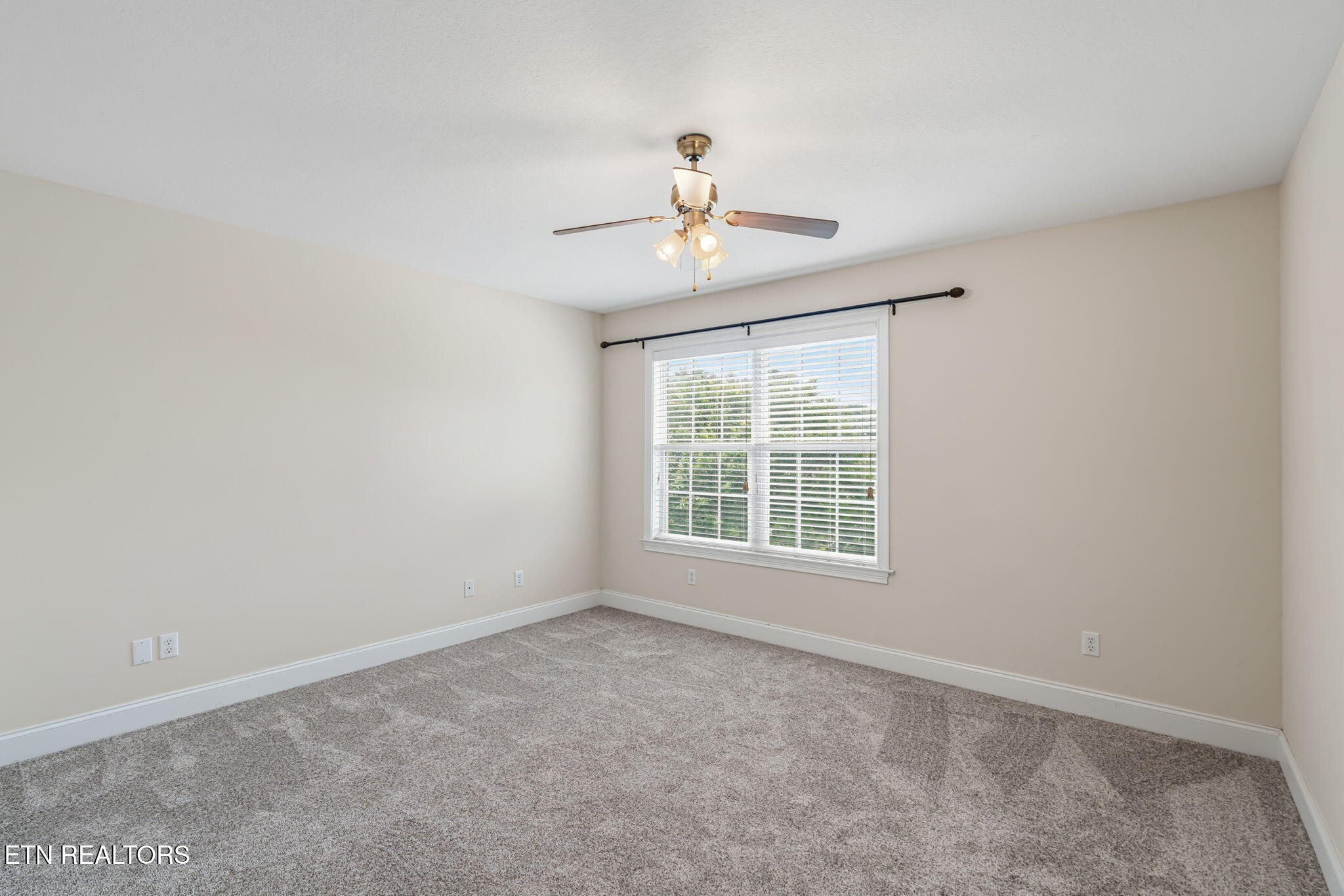 1322 Paxton Drive Knoxville TN 37918