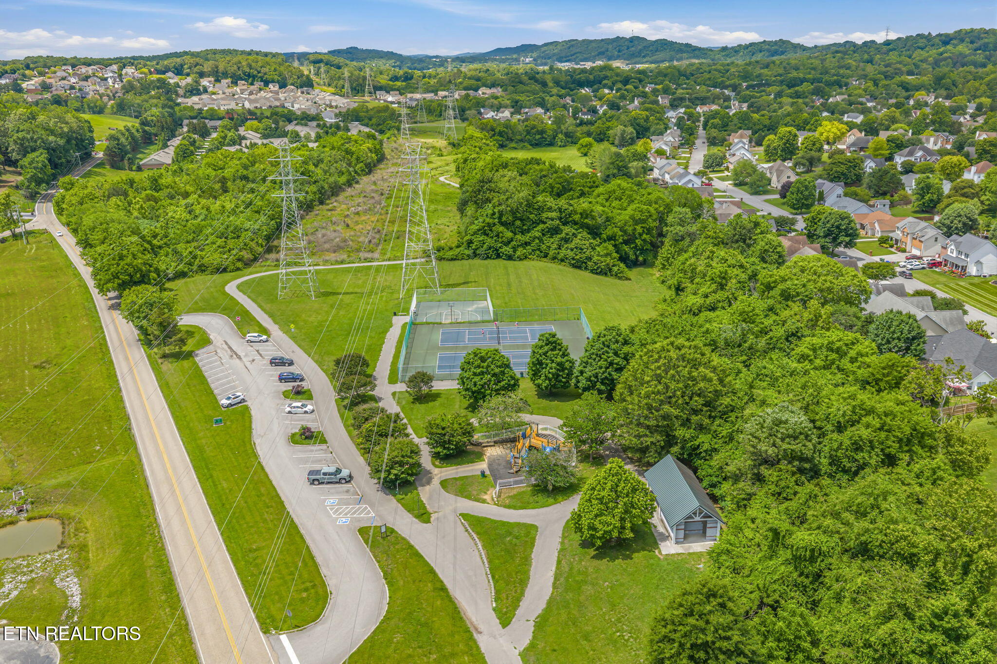 1322 Paxton Drive Knoxville TN 37918