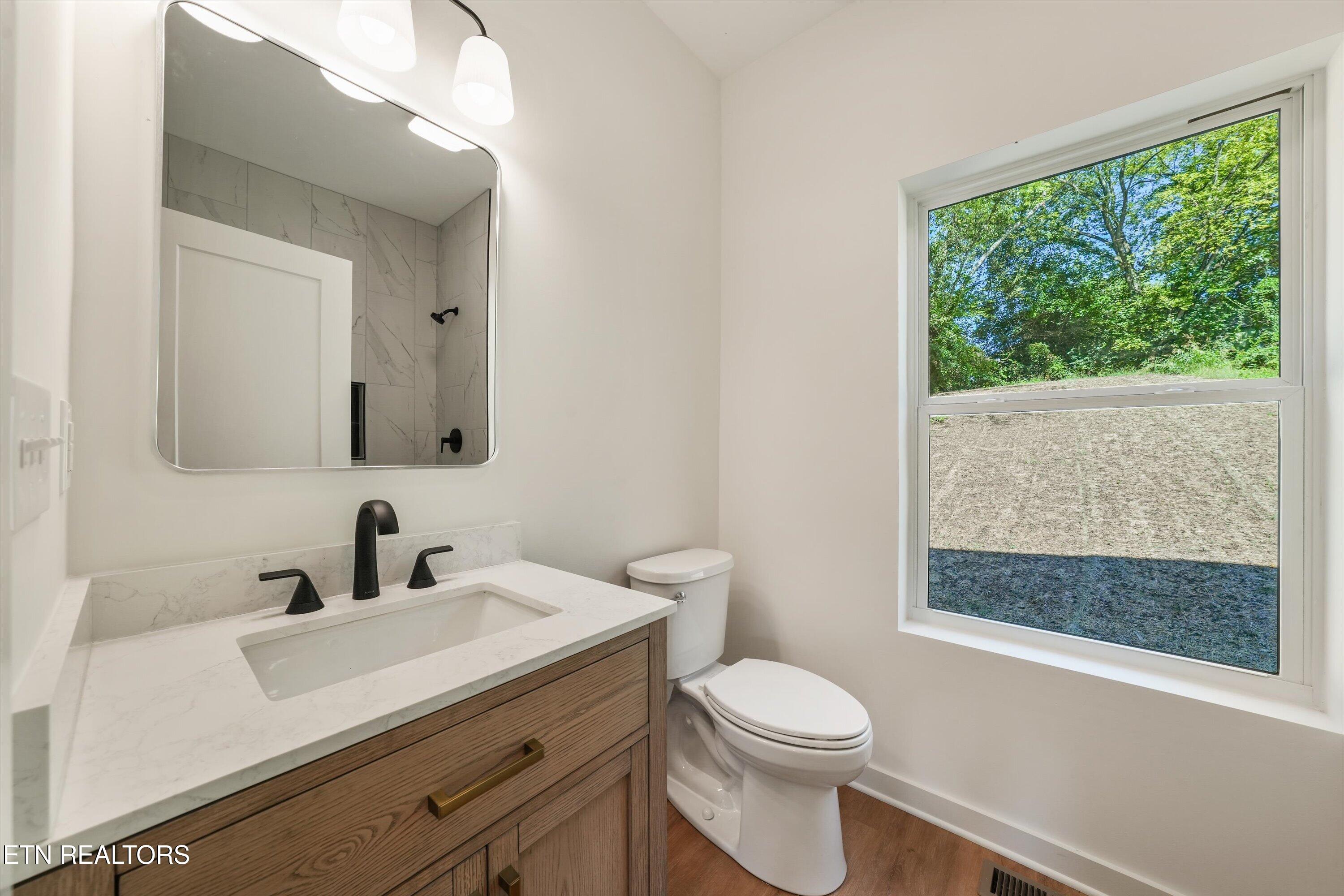 1425 Nolan Avenue Knoxville TN 37921