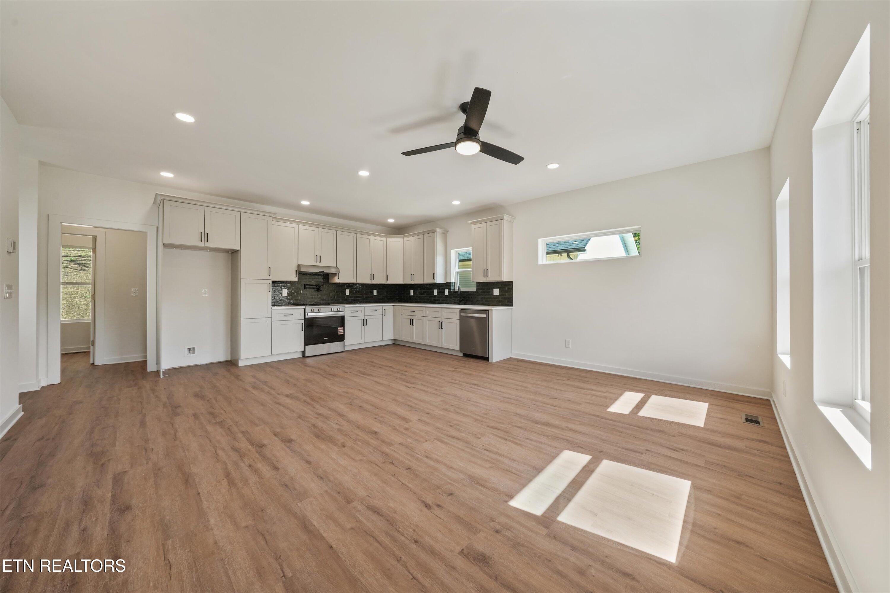 1425 Nolan Avenue Knoxville TN 37921