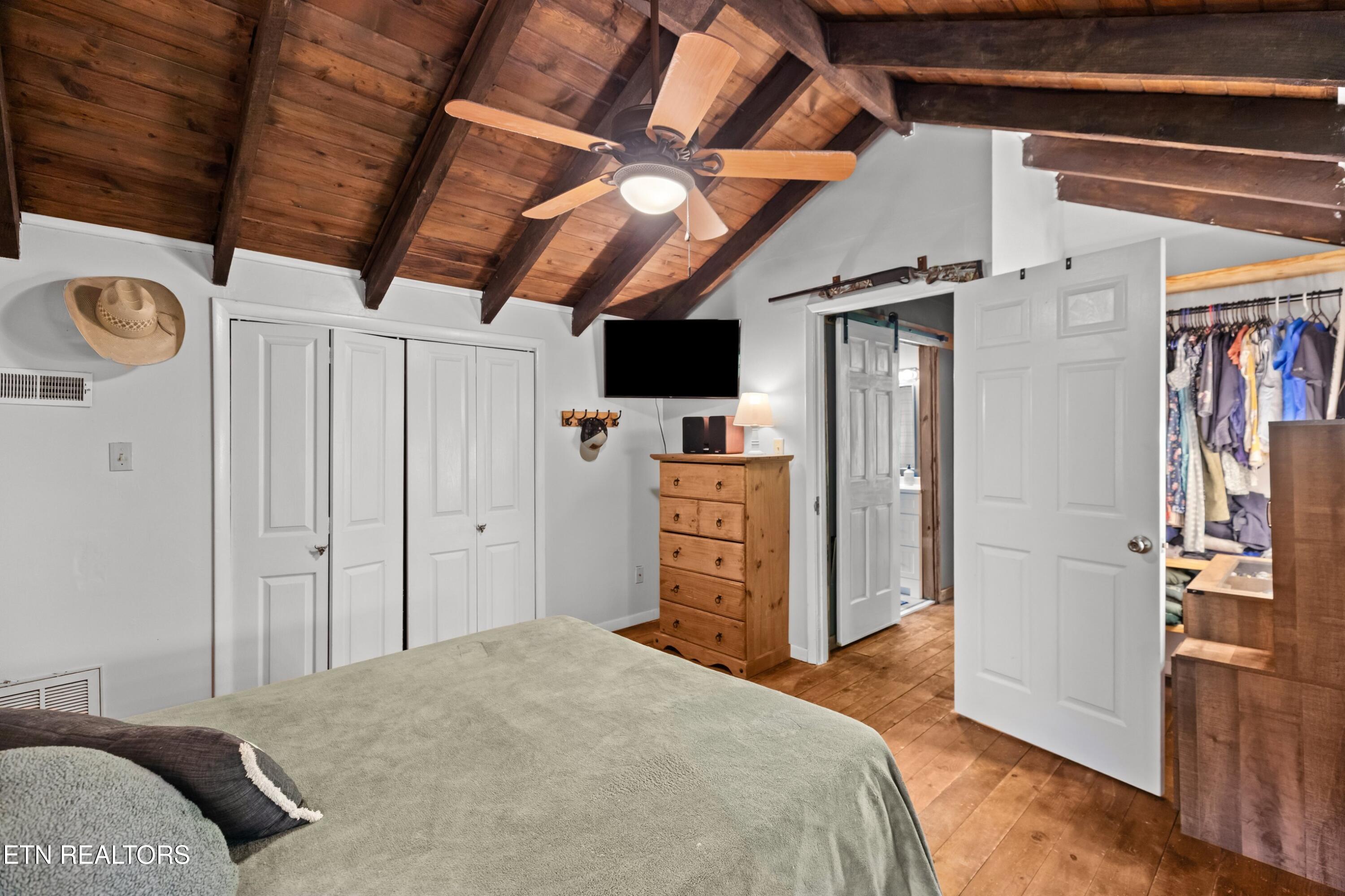 874 Layman Drive Dandridge TN 37725