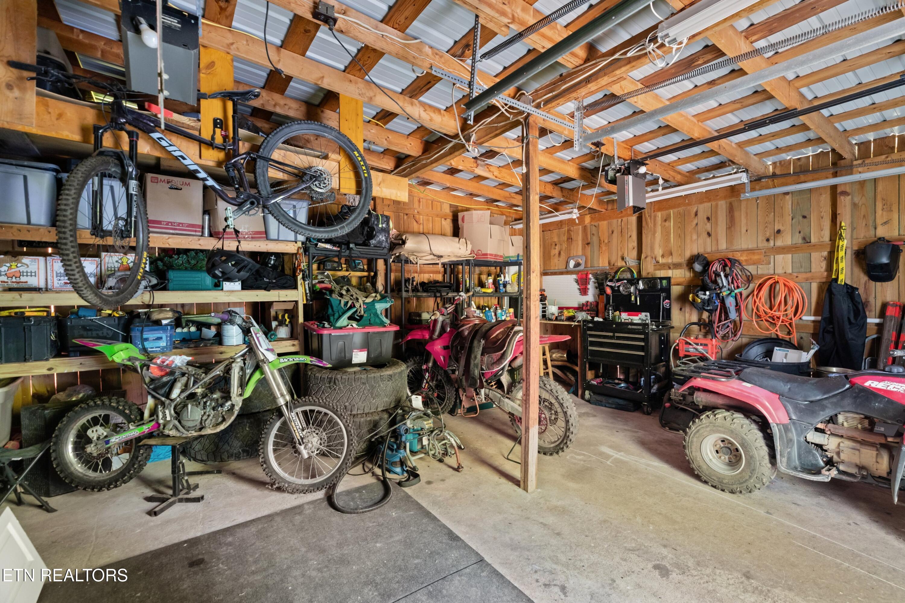 874 Layman Drive Dandridge TN 37725