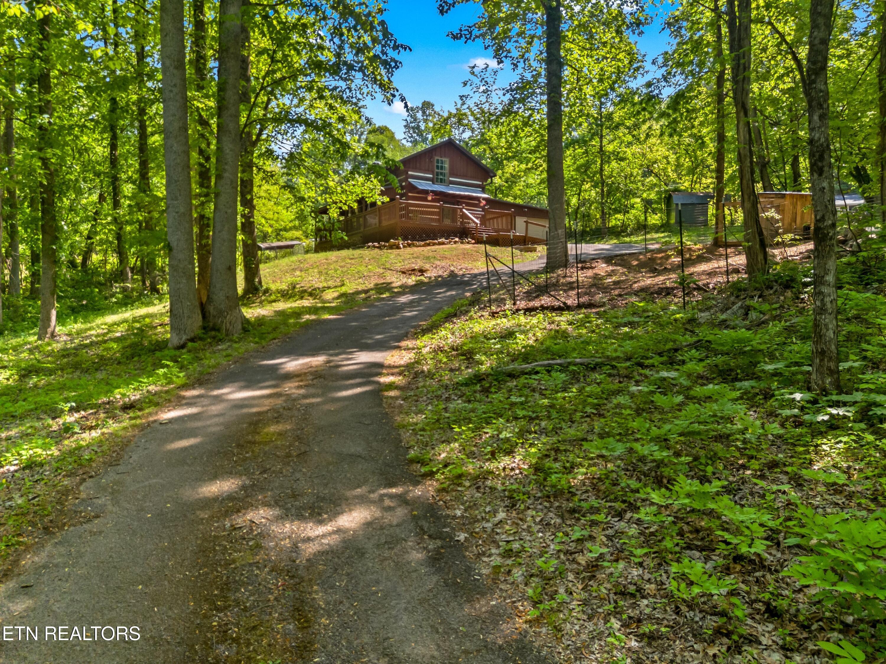 874 Layman Drive Dandridge TN 37725