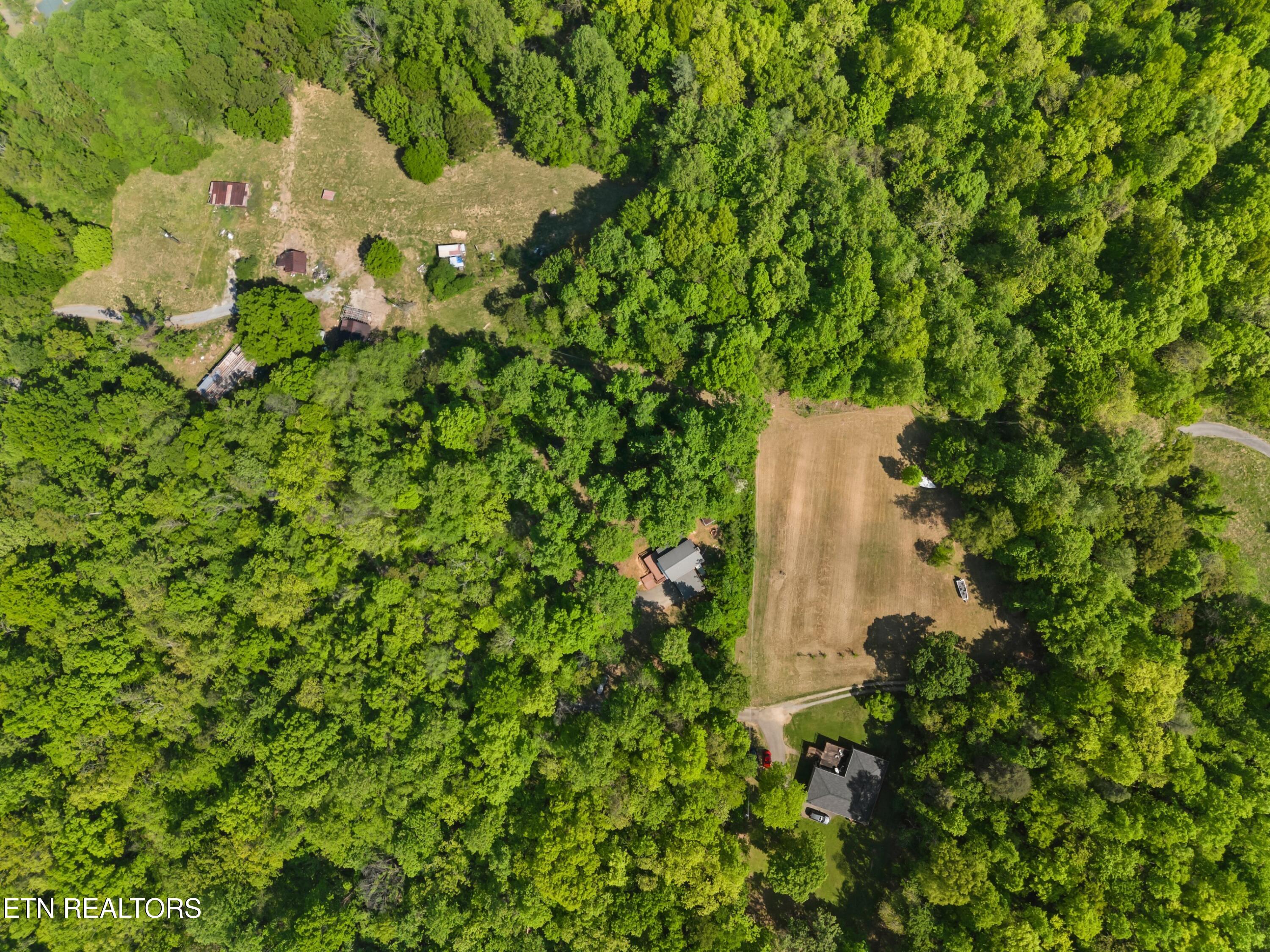 874 Layman Drive Dandridge TN 37725