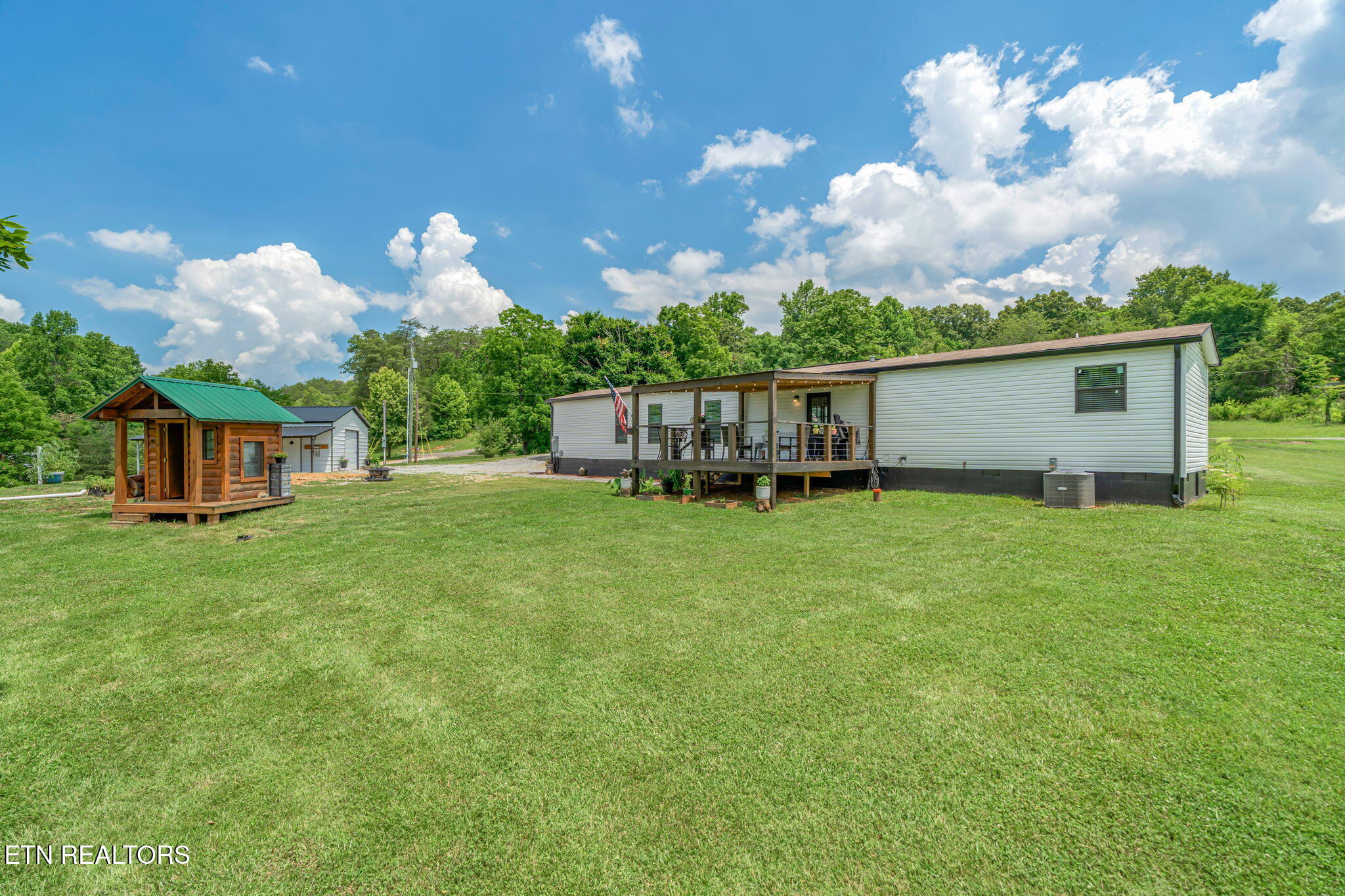 286 Jd Farms Road Tellico Plains TN 37385