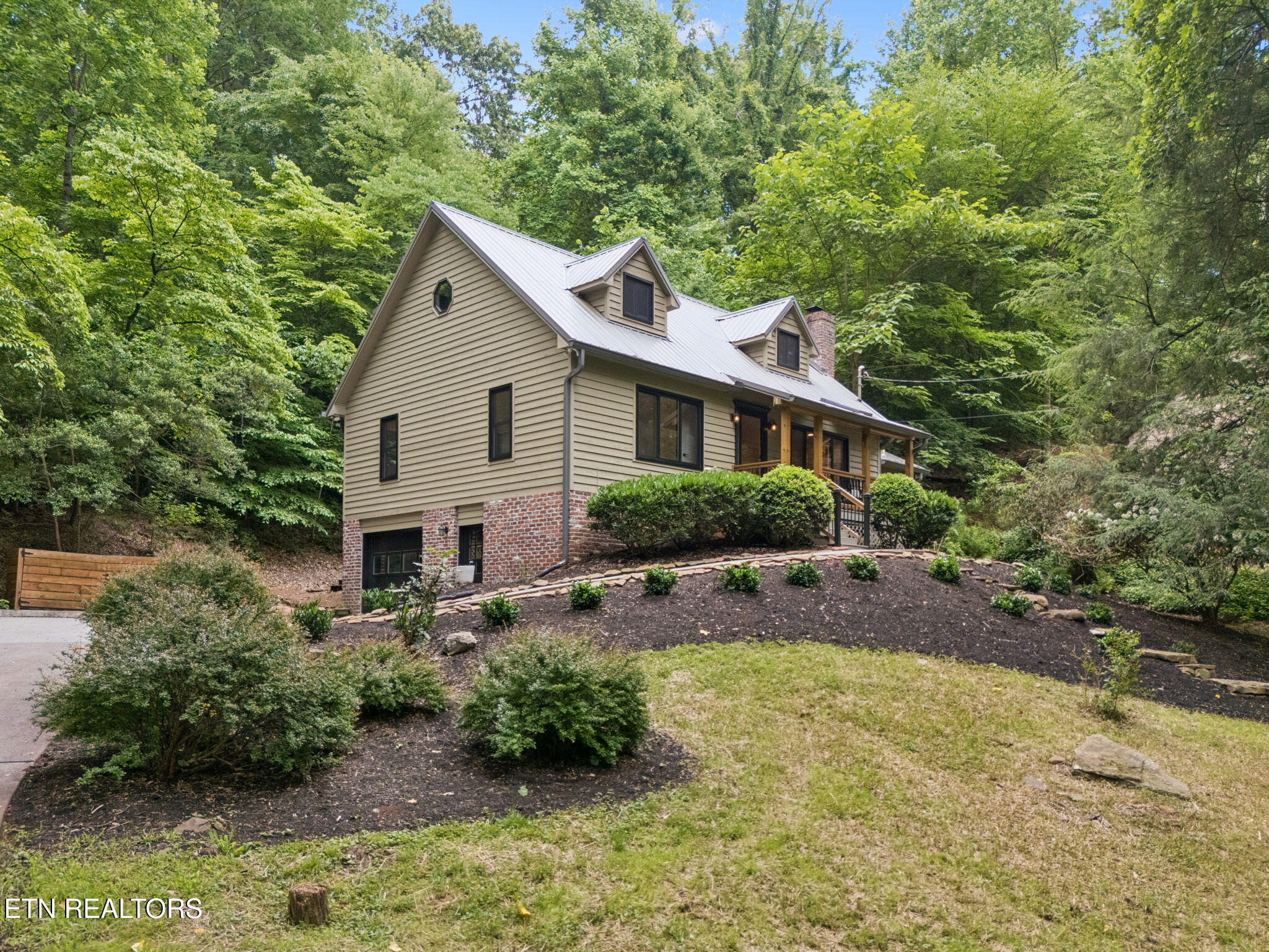 1749 Polkwright Lane Knoxville TN 37919