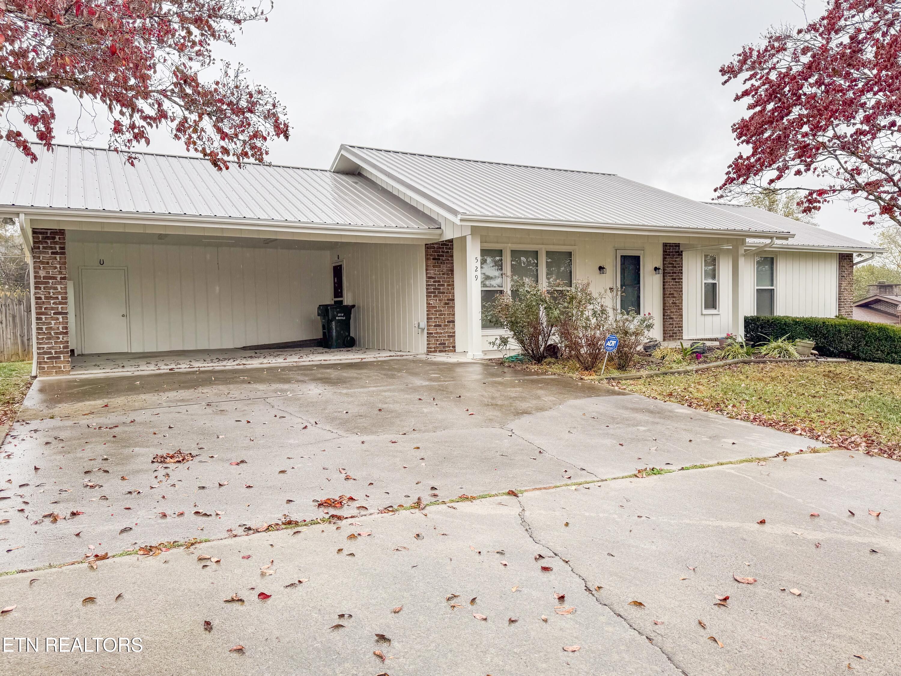 529 Hardin Lane Sevierville TN 37862