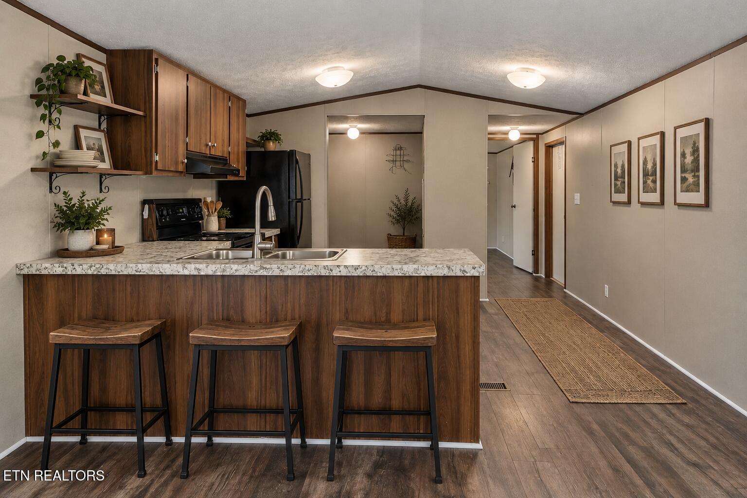 138 Mercury Lane Jacksboro TN 37757