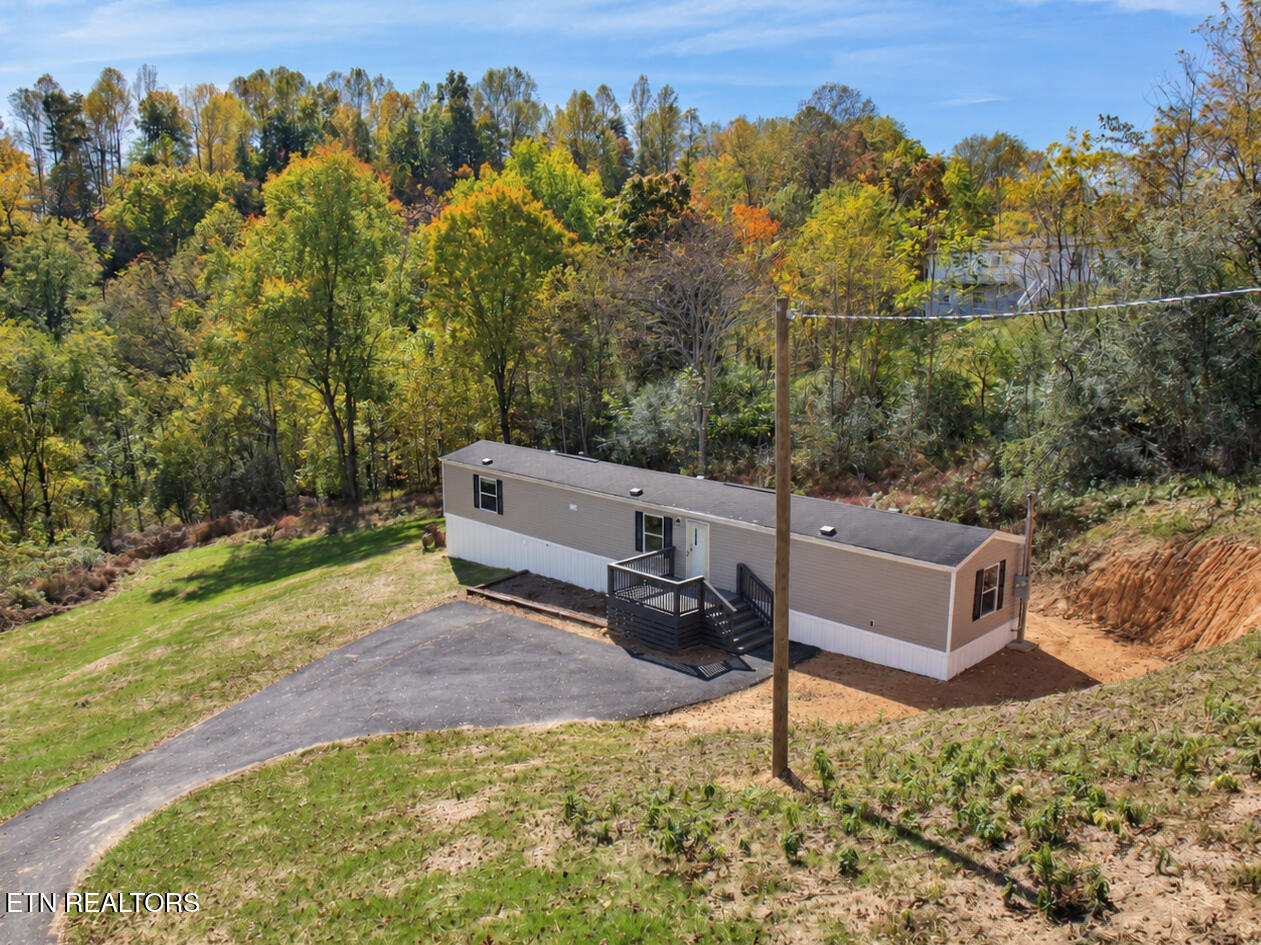 138 Mercury Lane Jacksboro TN 37757