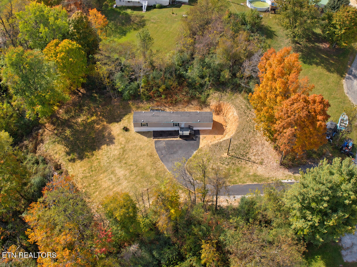 138 Mercury Lane Jacksboro TN 37757