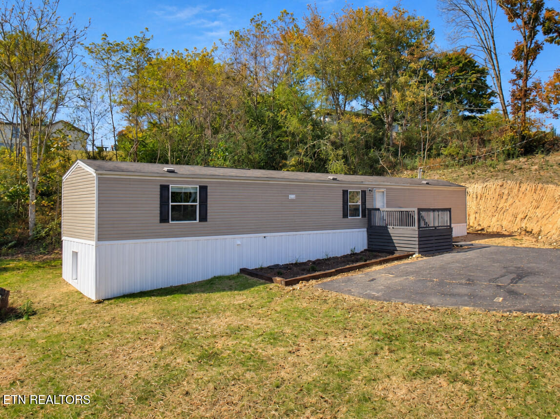 138 Mercury Lane Jacksboro TN 37757
