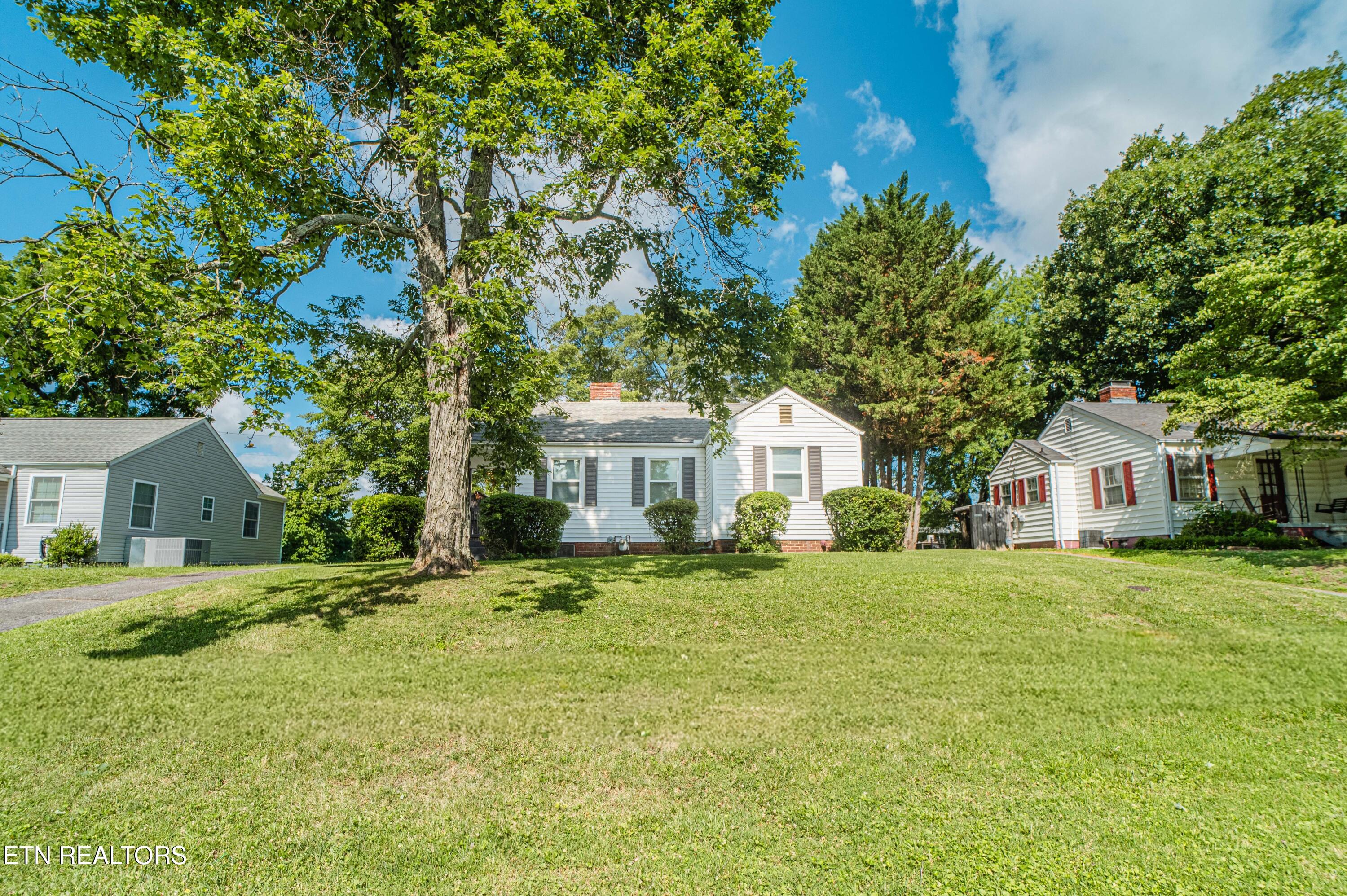 1751 N Wright Road Alcoa TN 37701
