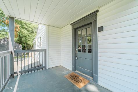 1751 N Wright Road Alcoa TN 37701