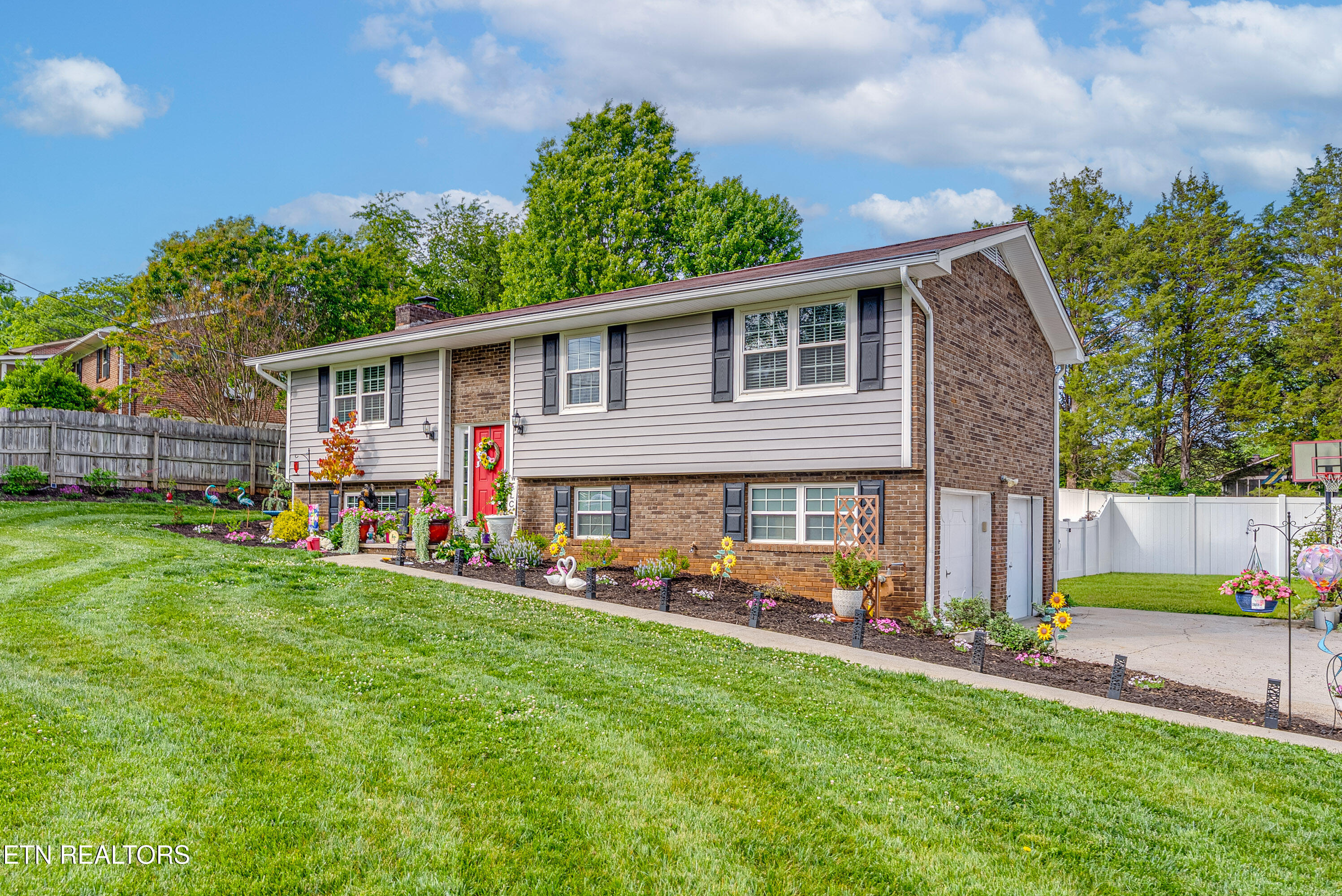7808 Hallsdale Road Knoxville TN 37938