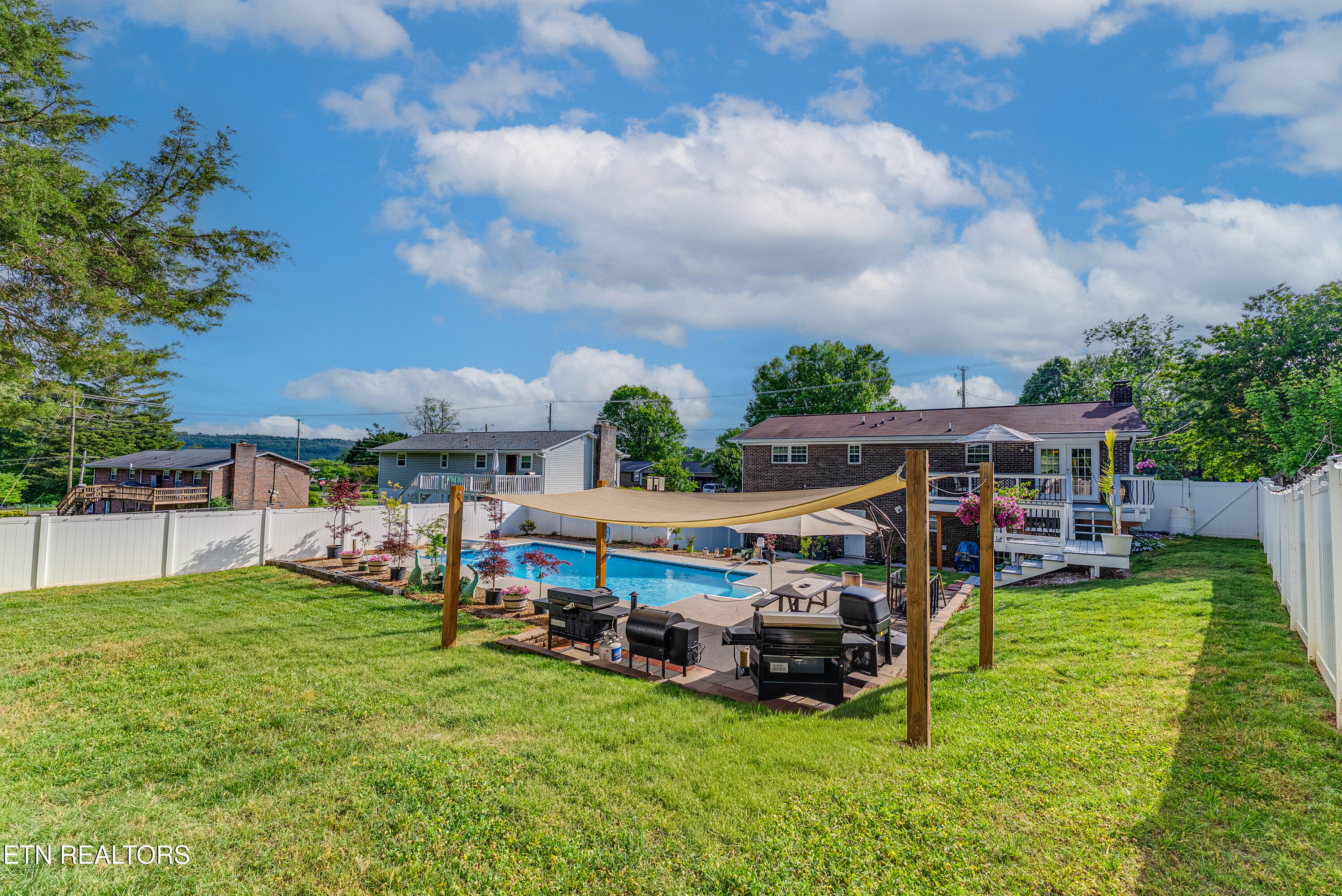 7808 Hallsdale Road Knoxville TN 37938