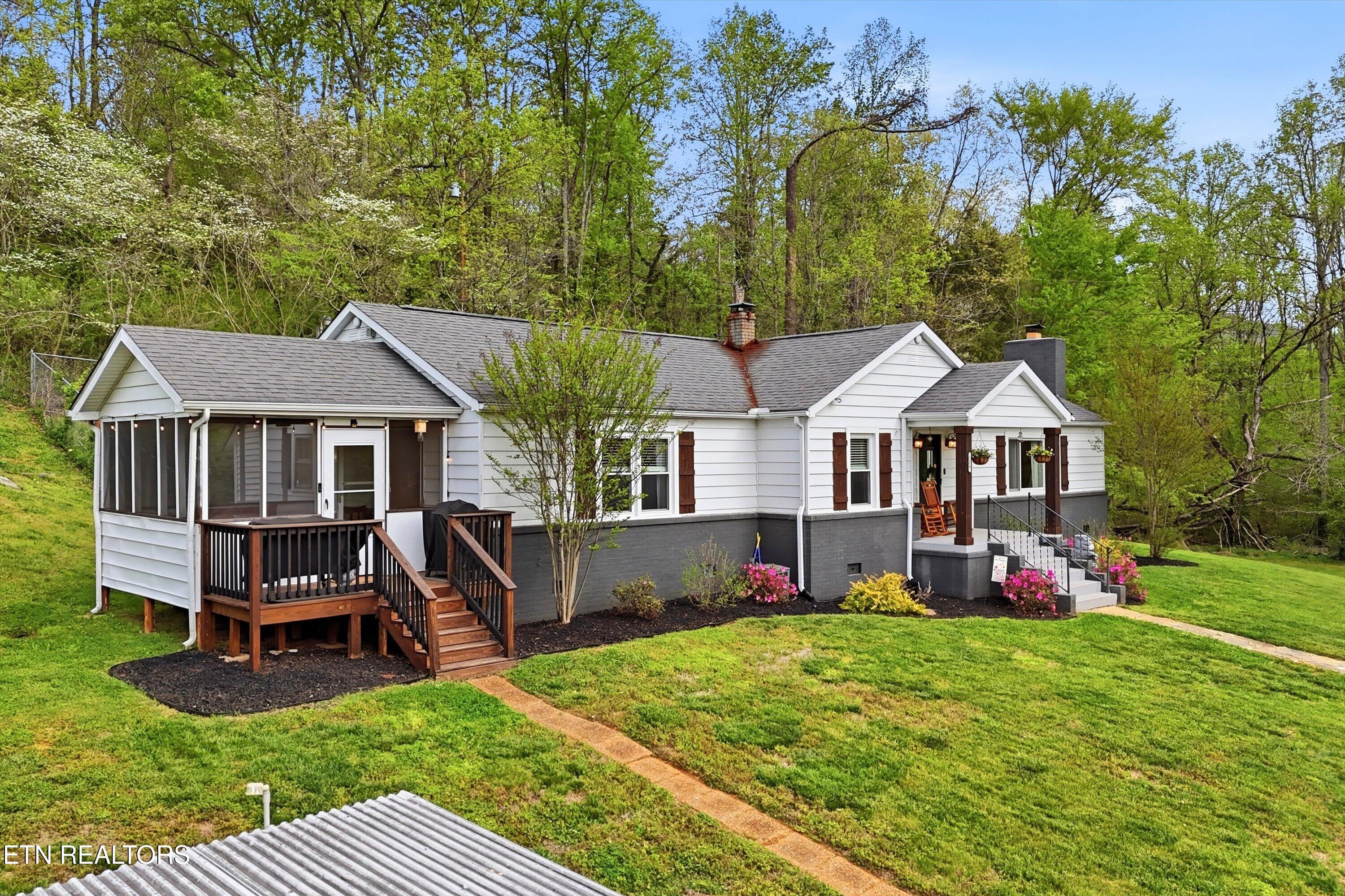 224 W Millers Cove Road Walland TN 37886