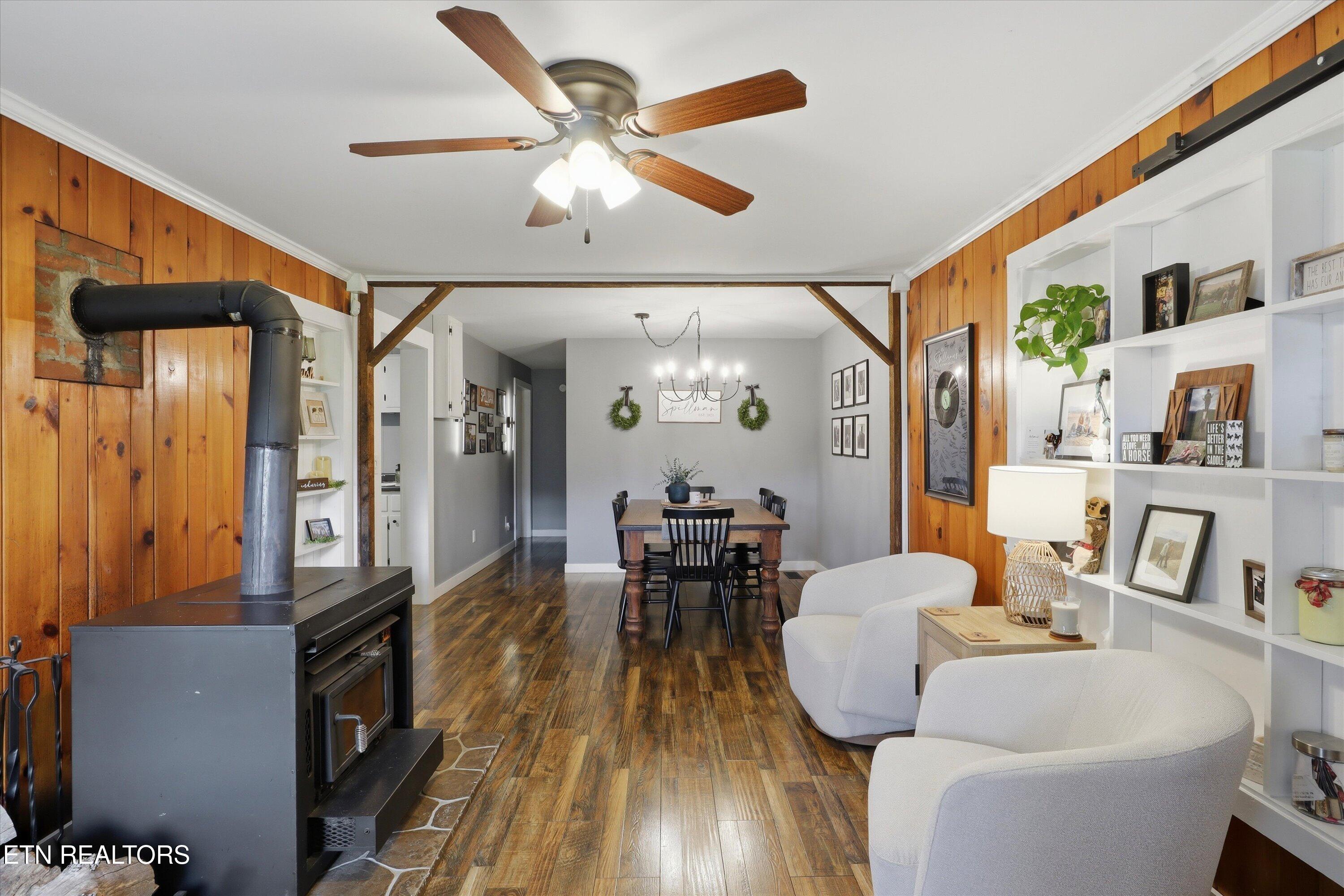 224 W Millers Cove Road Walland TN 37886