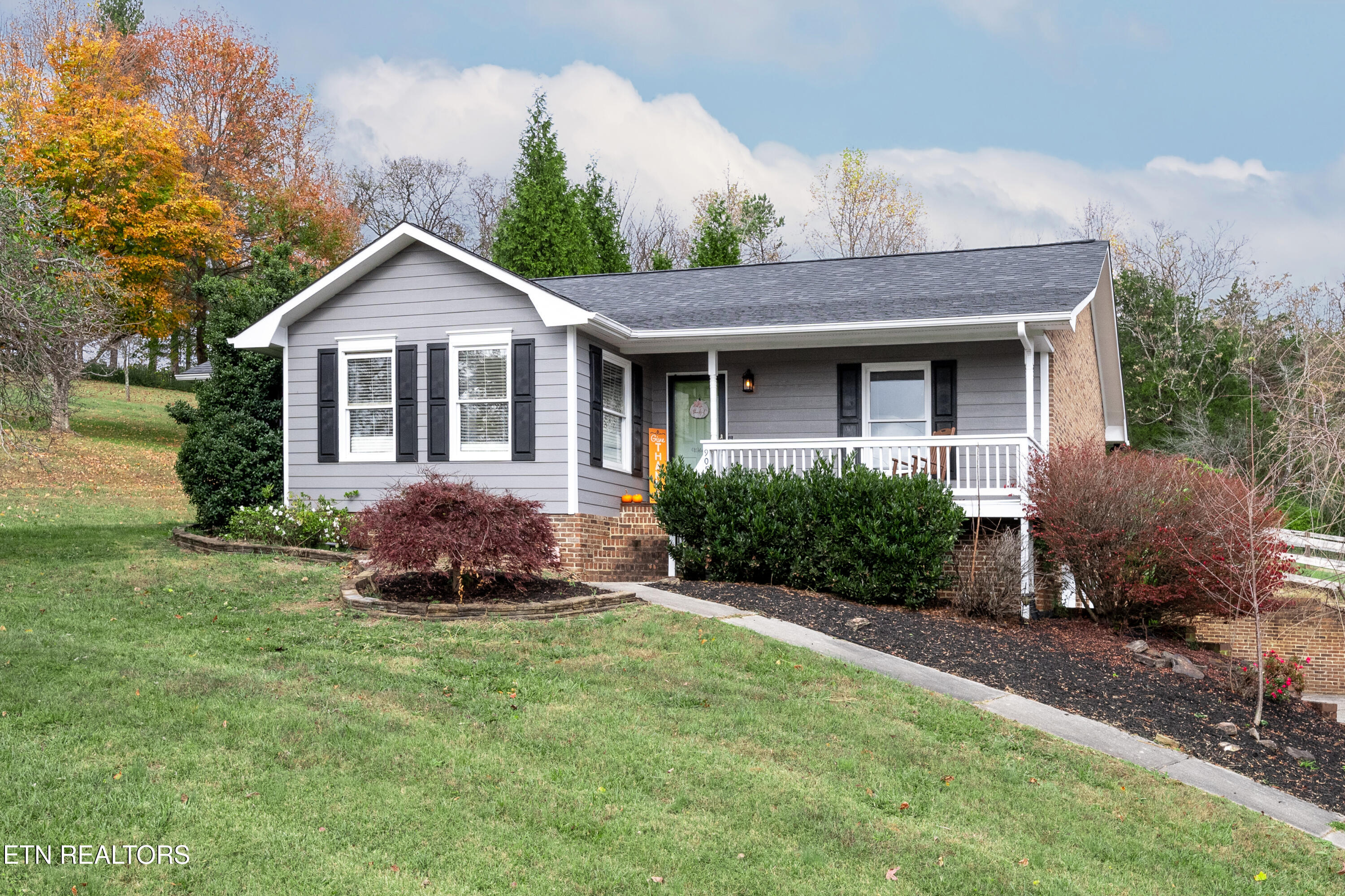 905 Pinewood Circle Morristown TN 37814