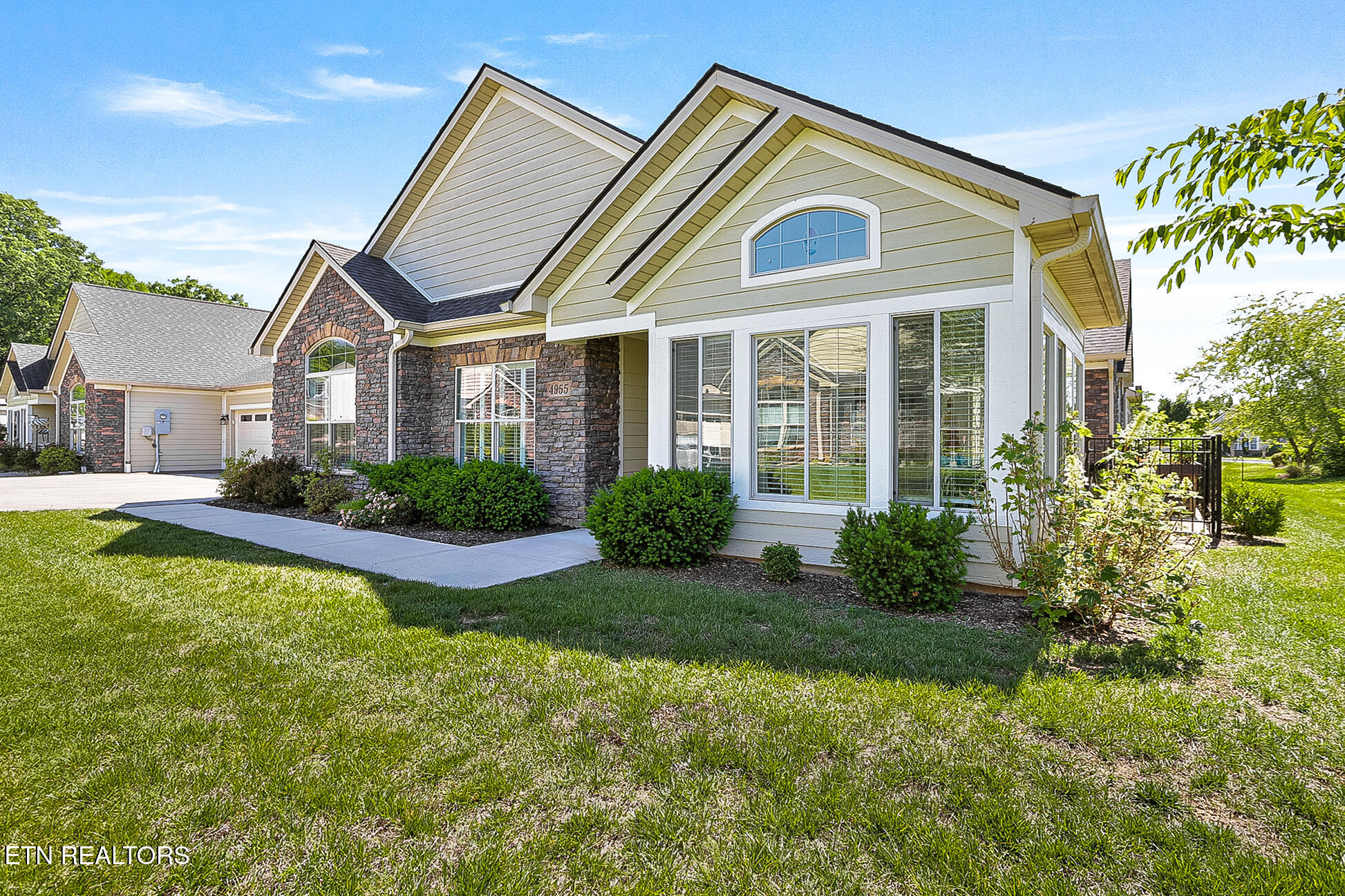 4955 Willow Bluff Circle Knoxville TN 37914