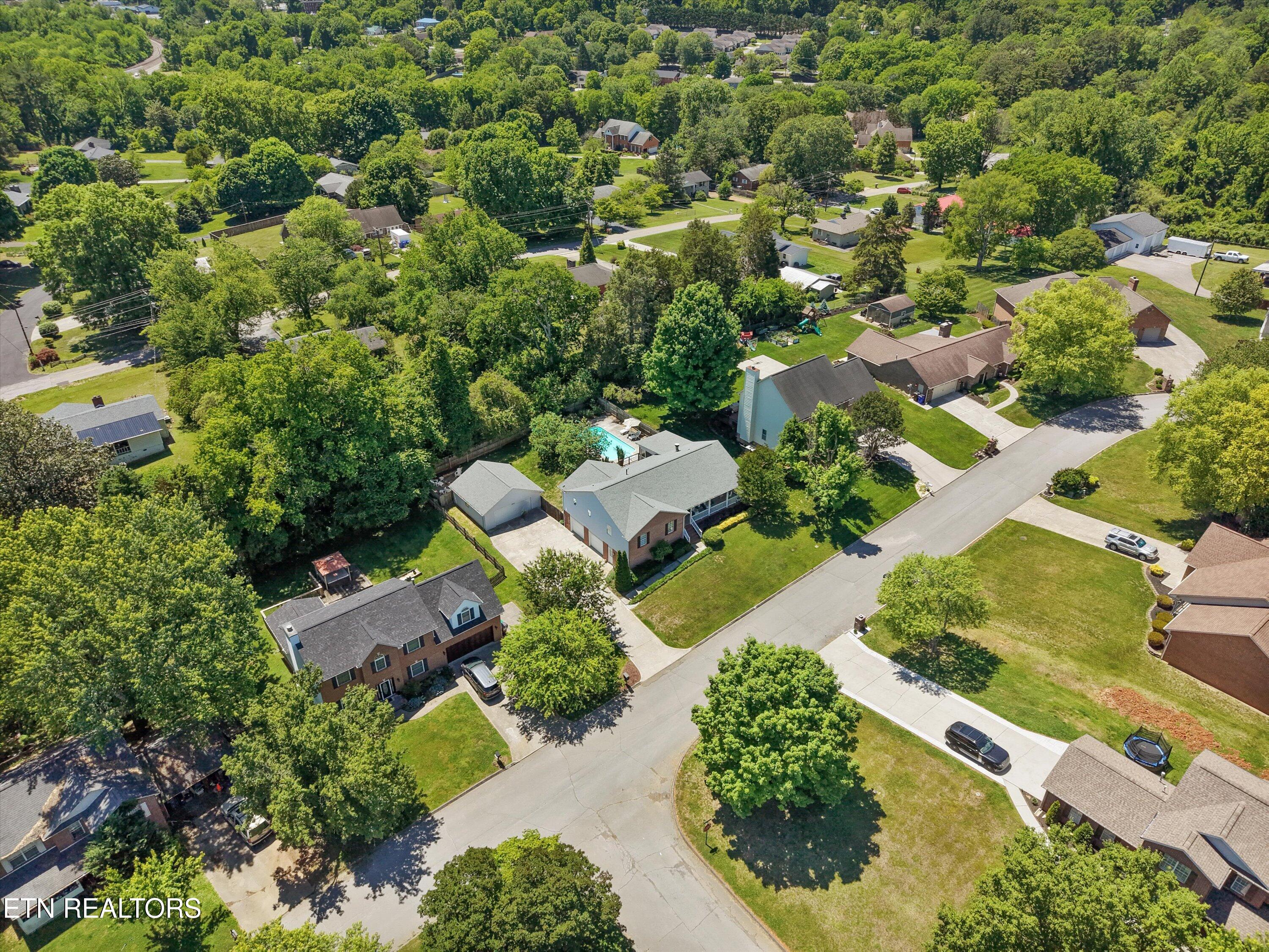 7701 Windwood Drive Powell TN 37849