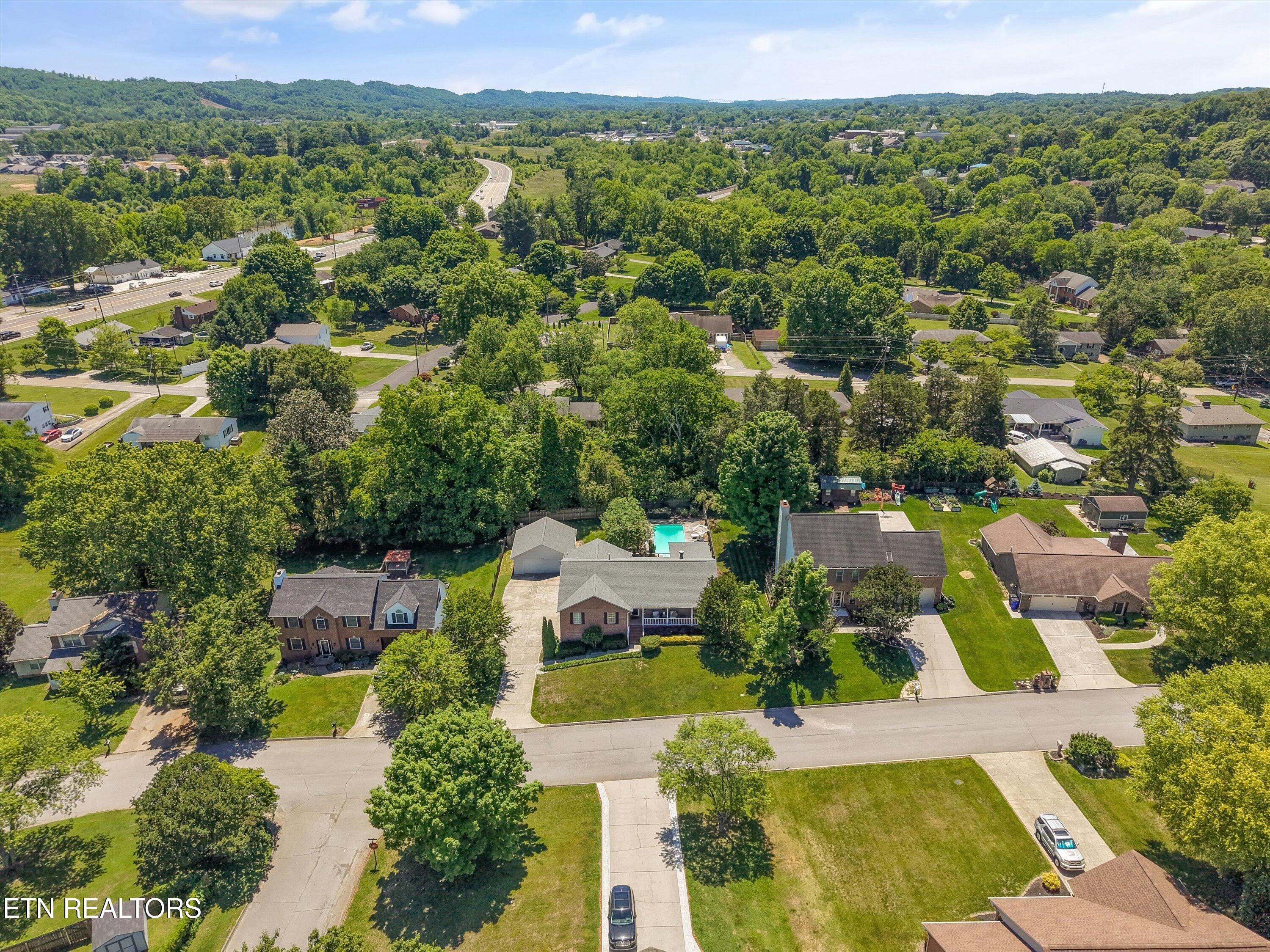 7701 Windwood Drive Powell TN 37849