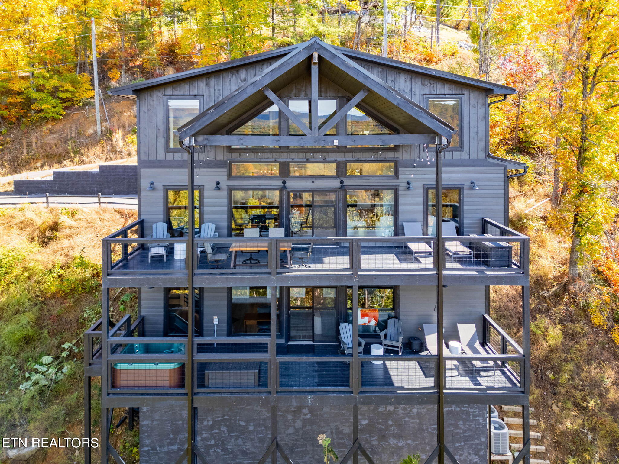 3316 Sugar Maple Loop Road Sevierville TN 37862