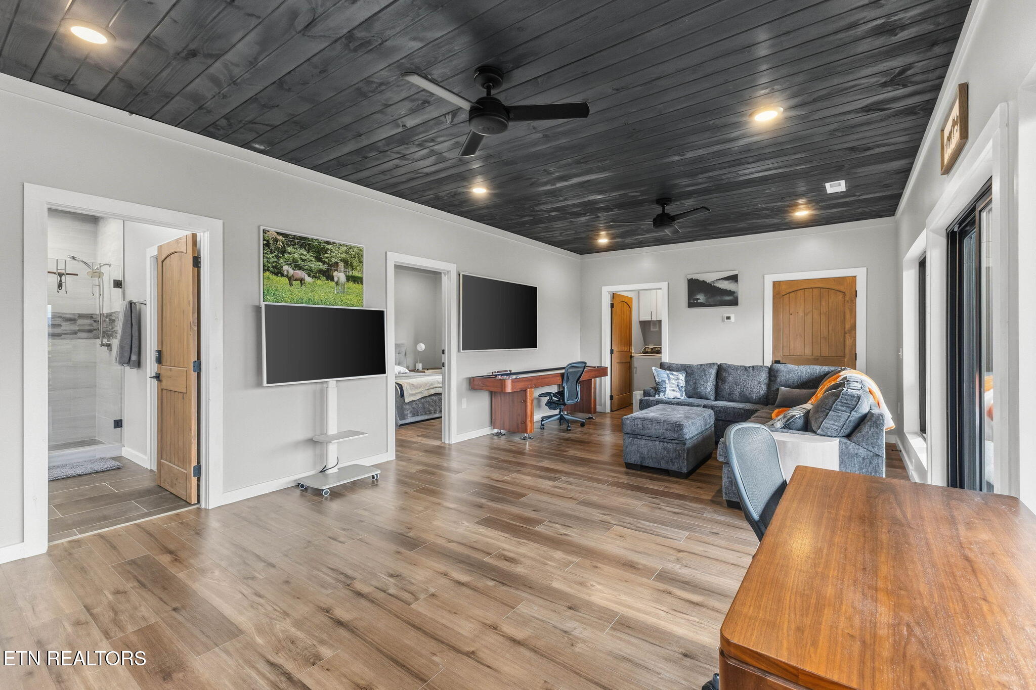 3316 Sugar Maple Loop Road Sevierville TN 37862