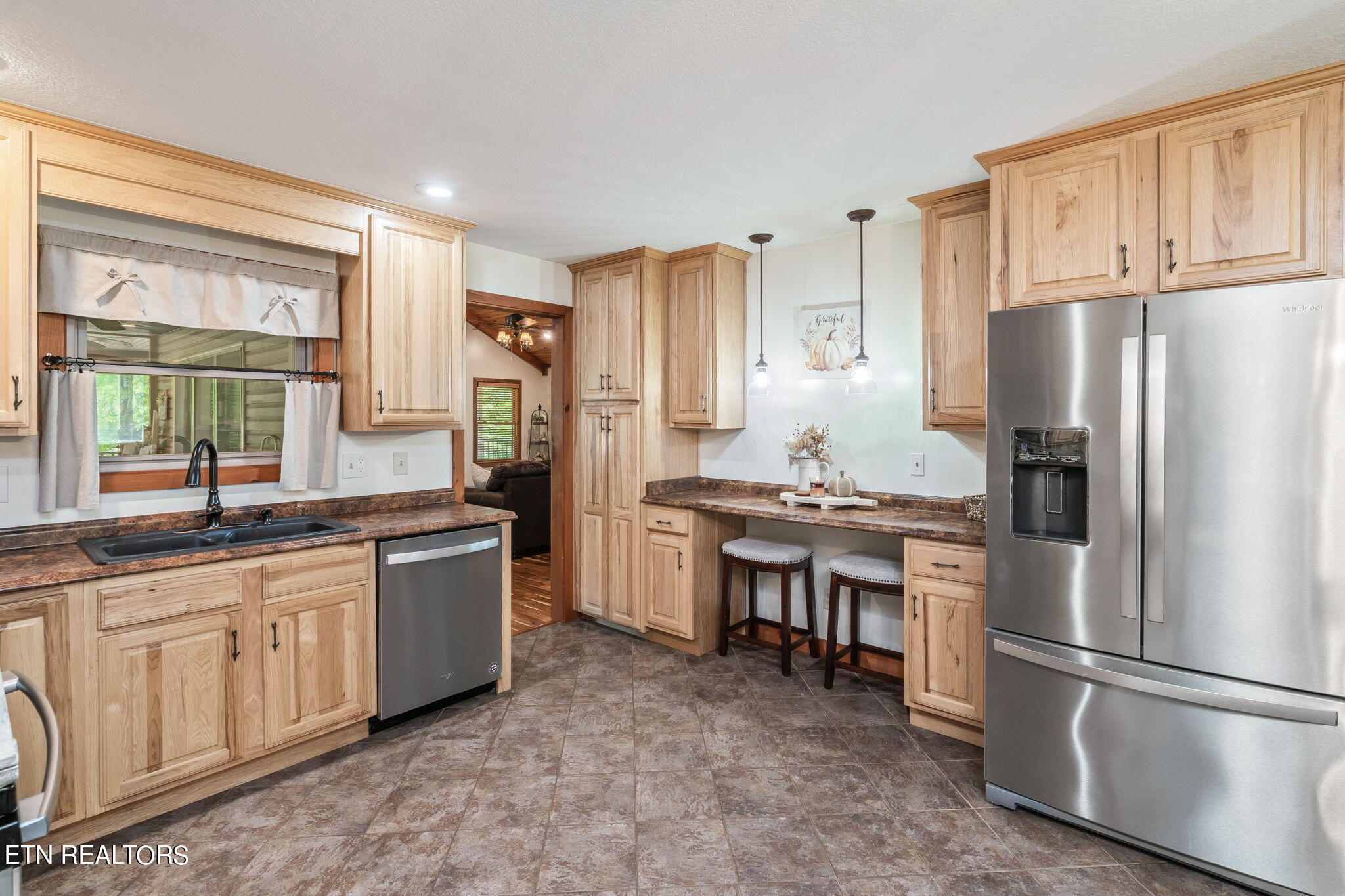139 Pin Oak Drive Rockwood TN 37854