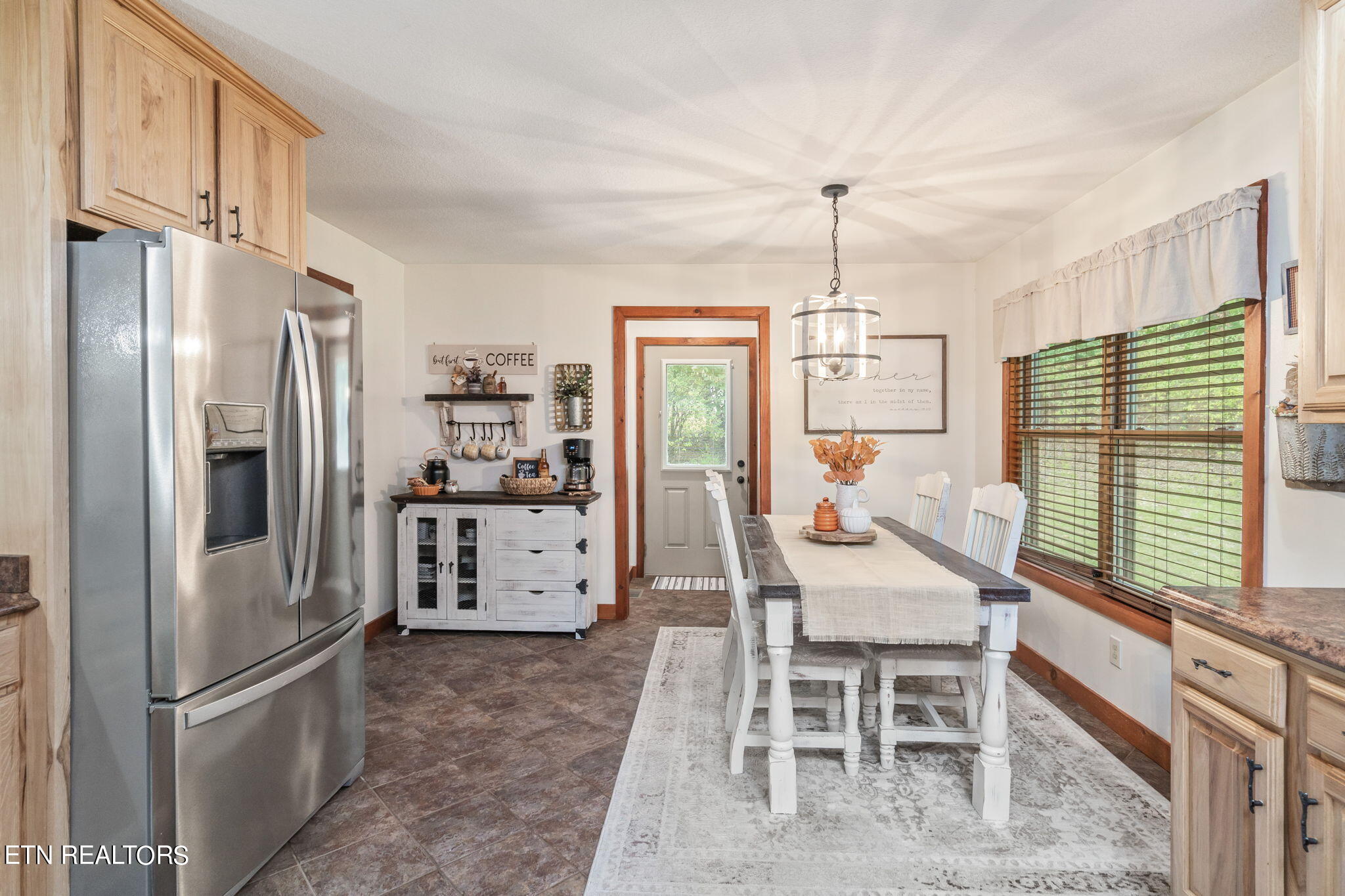 139 Pin Oak Drive Rockwood TN 37854