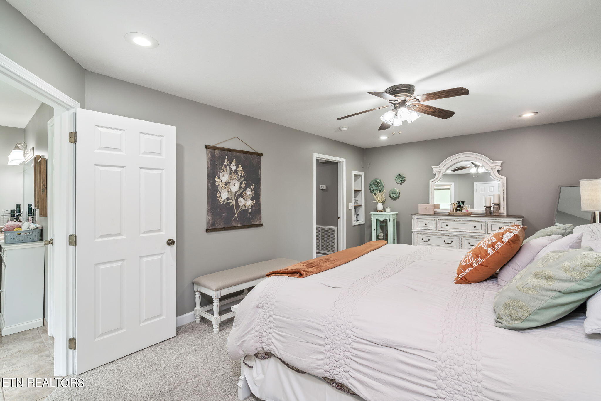 139 Pin Oak Drive Rockwood TN 37854