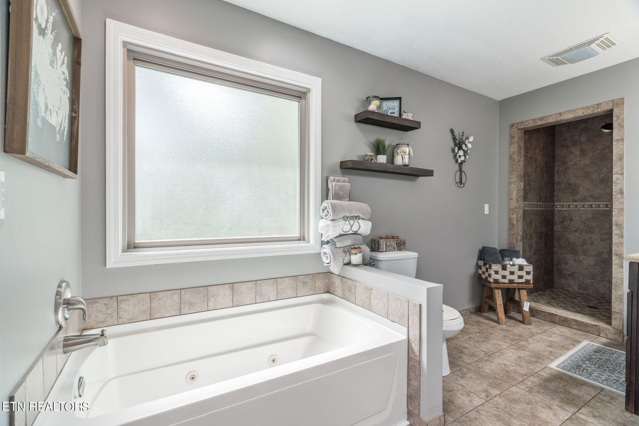 139 Pin Oak Drive Rockwood TN 37854