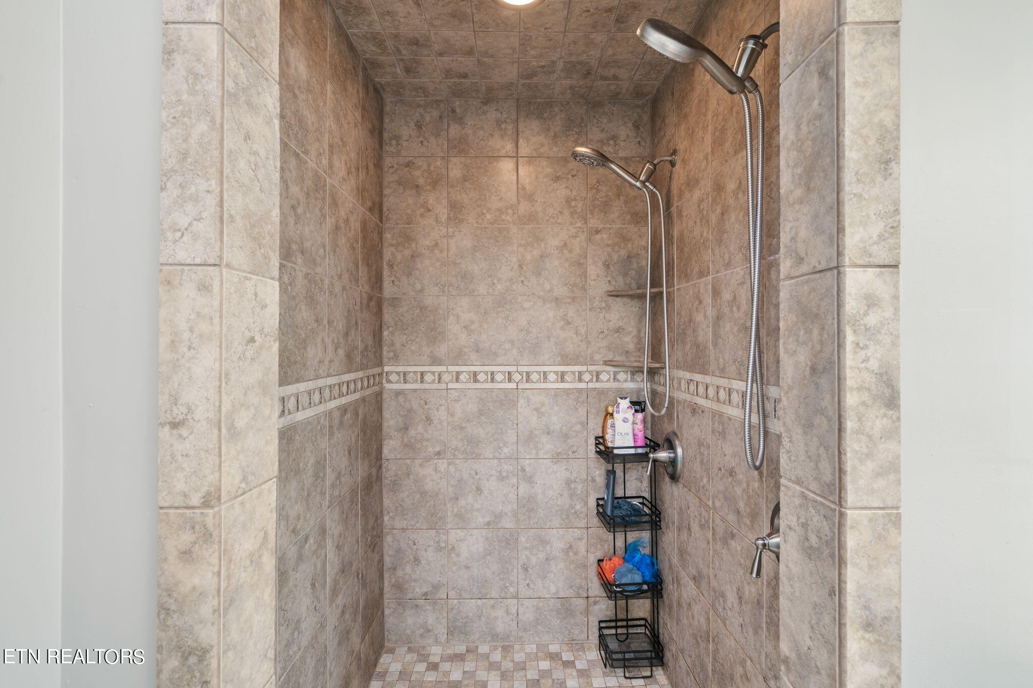 139 Pin Oak Drive Rockwood TN 37854