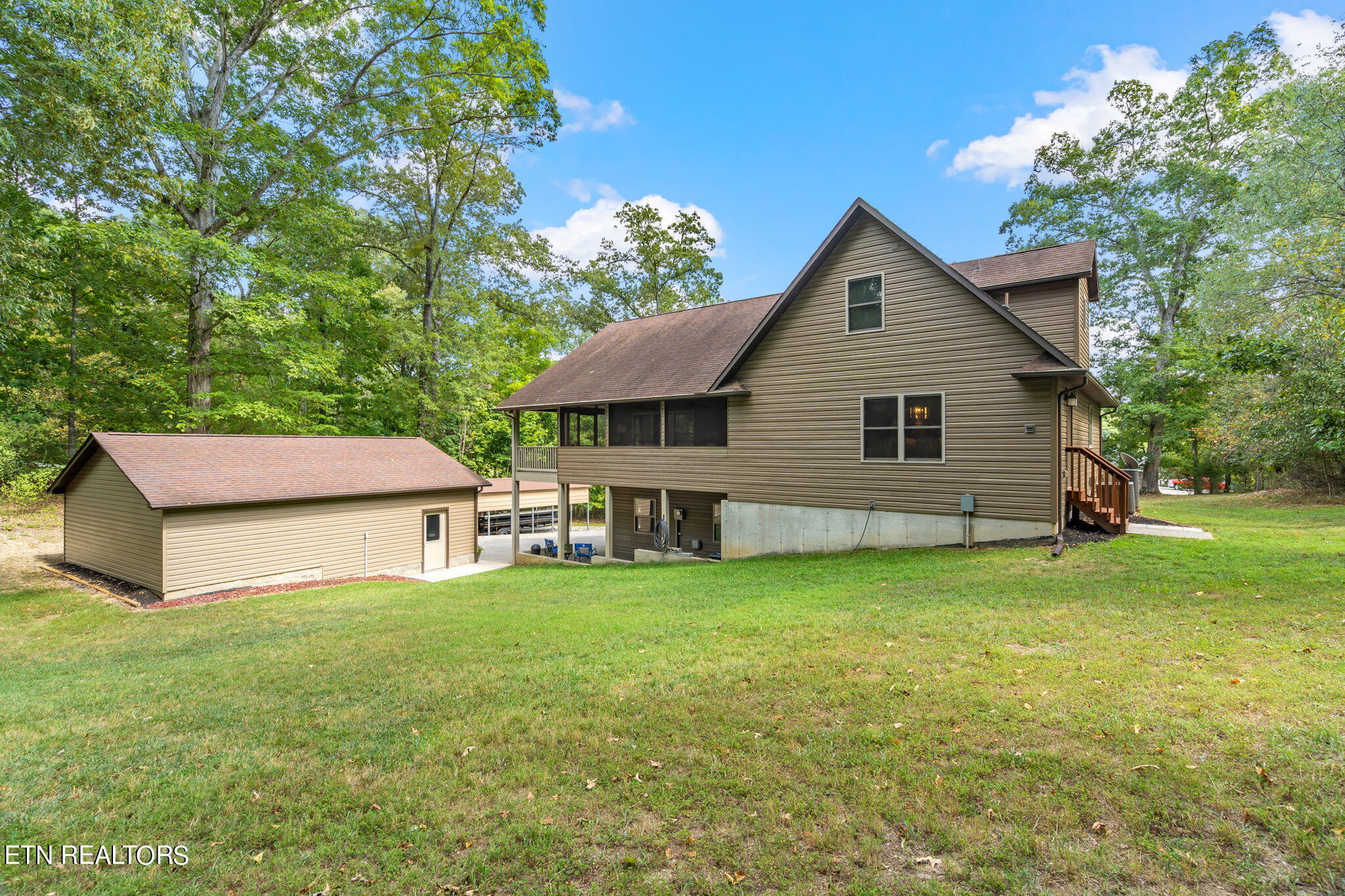 139 Pin Oak Drive Rockwood TN 37854