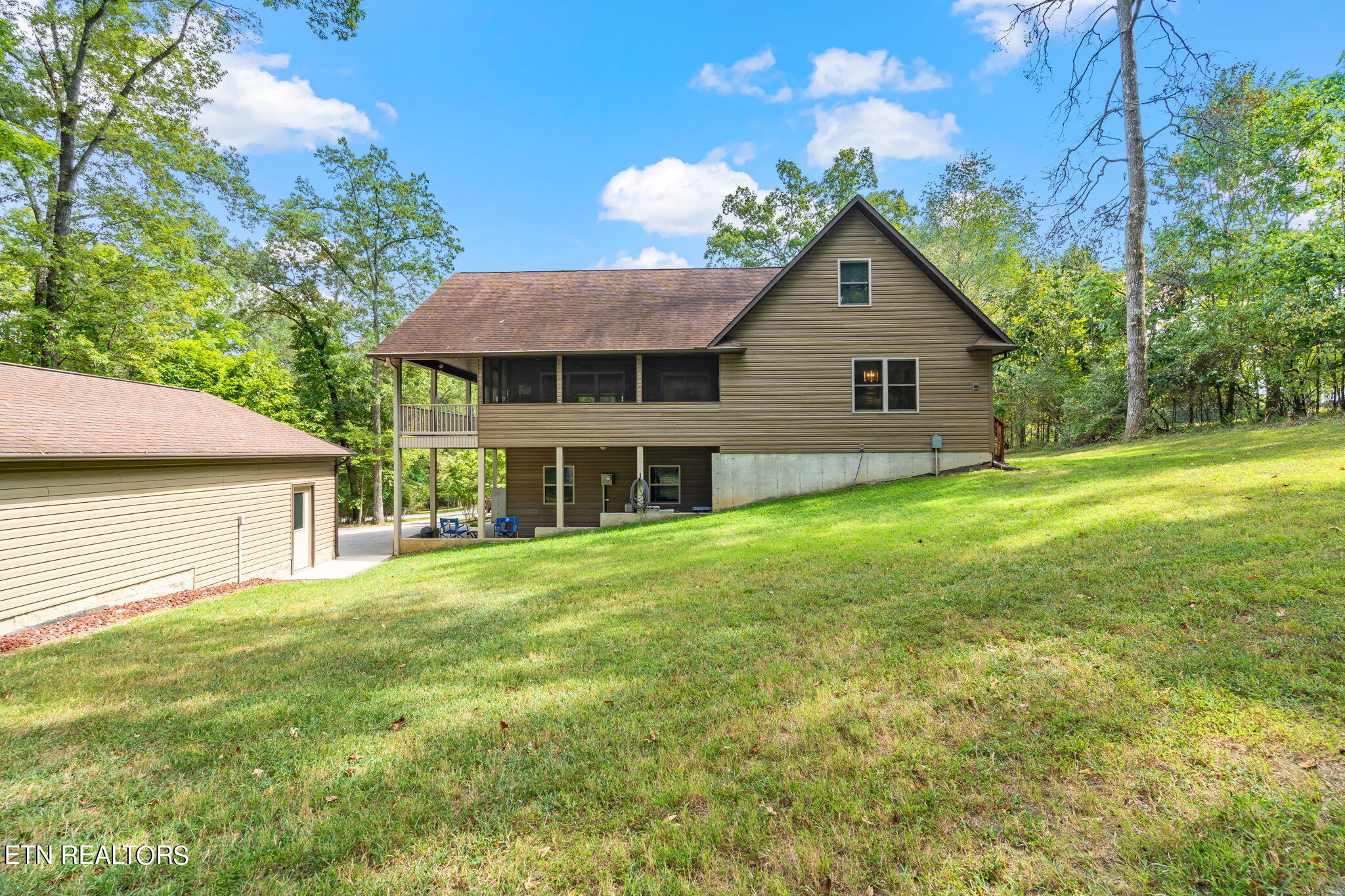 139 Pin Oak Drive Rockwood TN 37854