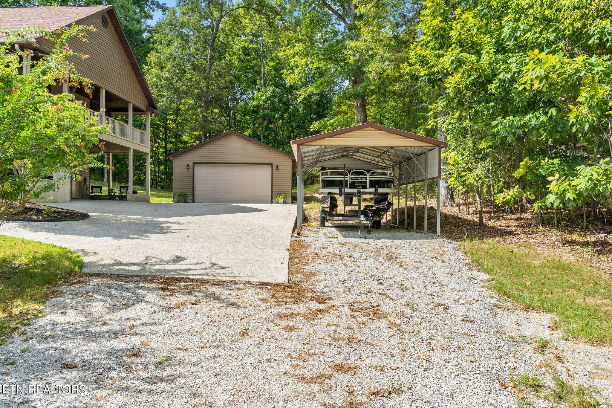 139 Pin Oak Drive Rockwood TN 37854