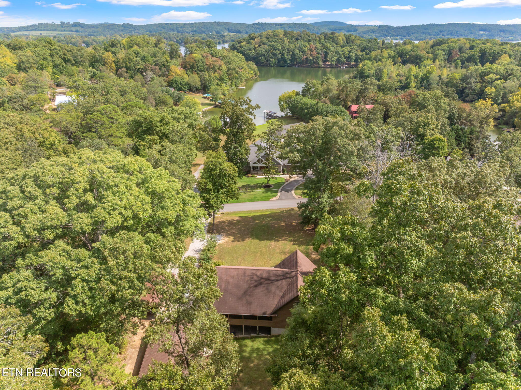 139 Pin Oak Drive Rockwood TN 37854