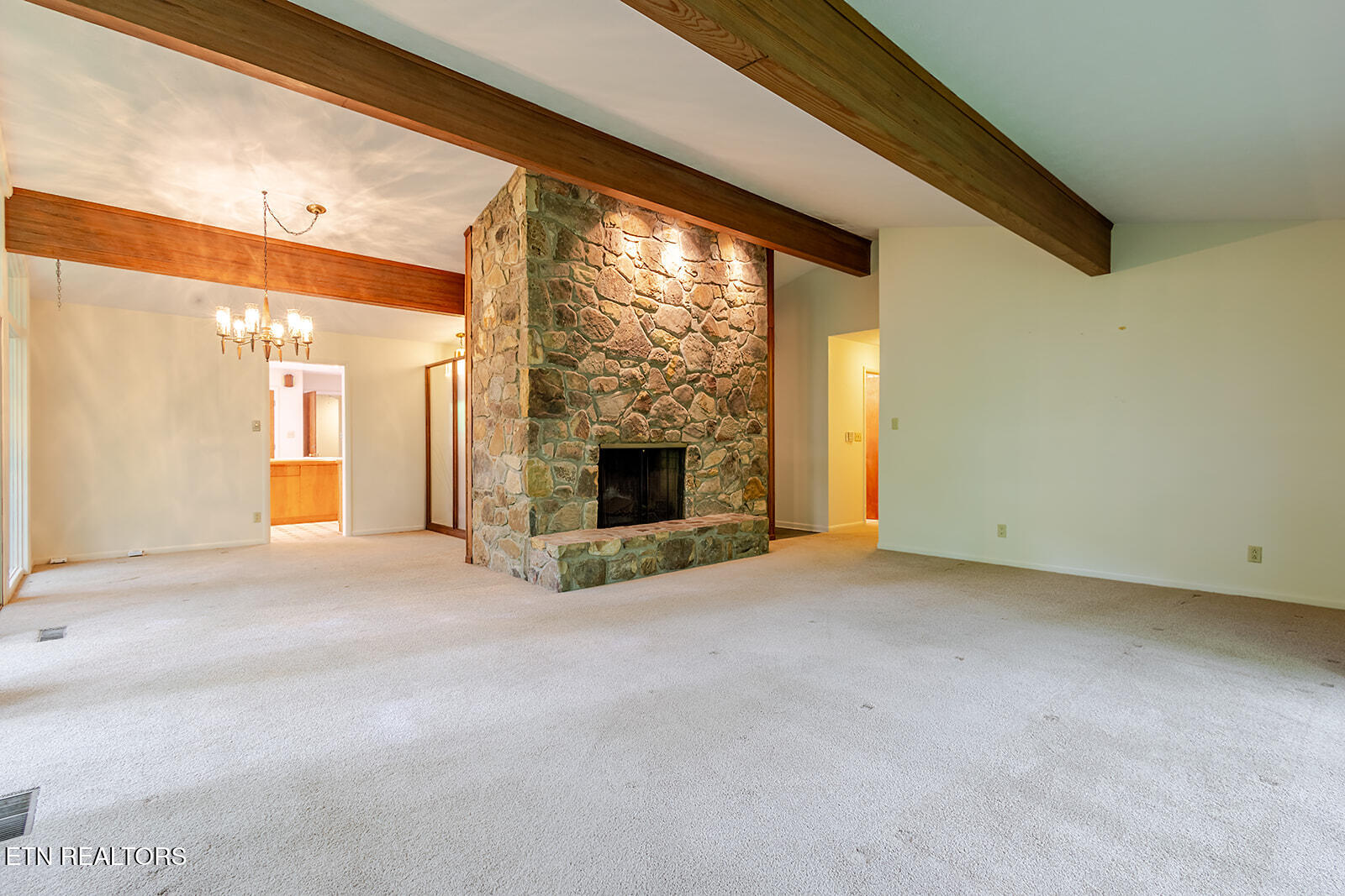 106 Newcrest Lane Oak Ridge TN 37830